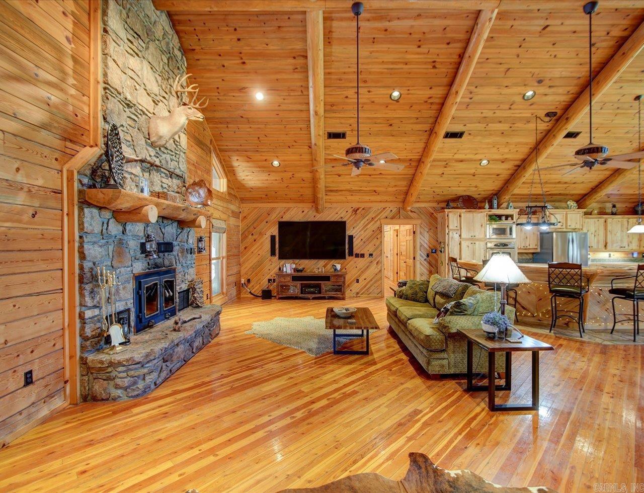 181  Clubhouse  Malvern, AR