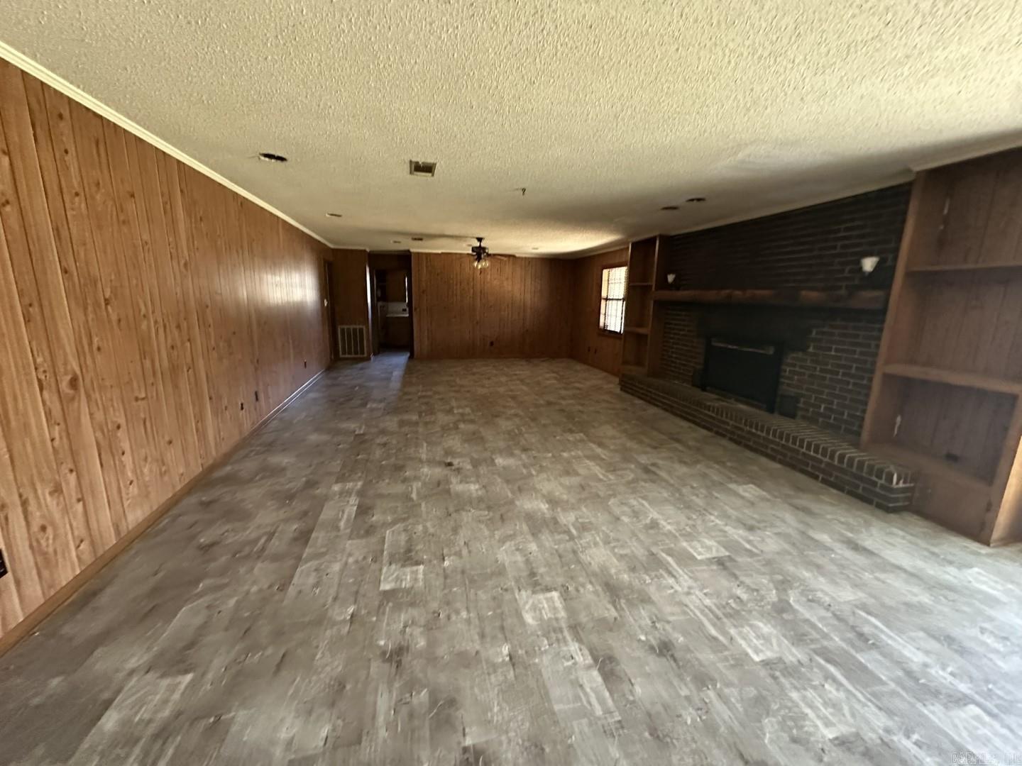 7000  Middle Warren  Pine Bluff, AR
