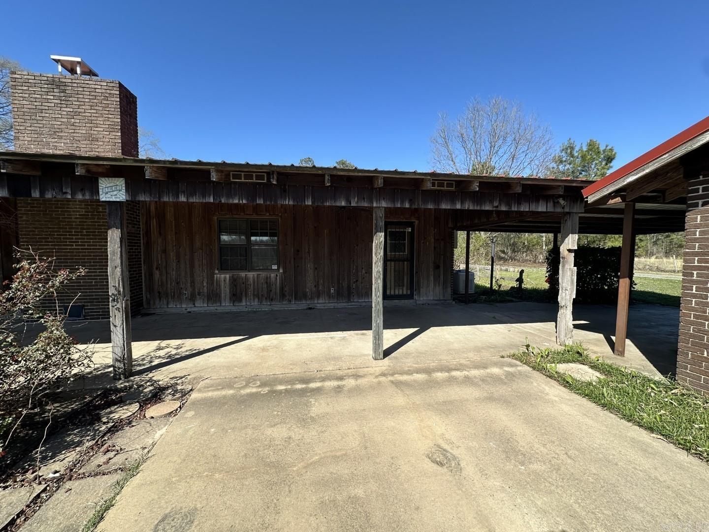 7000  Middle Warren  Pine Bluff, AR