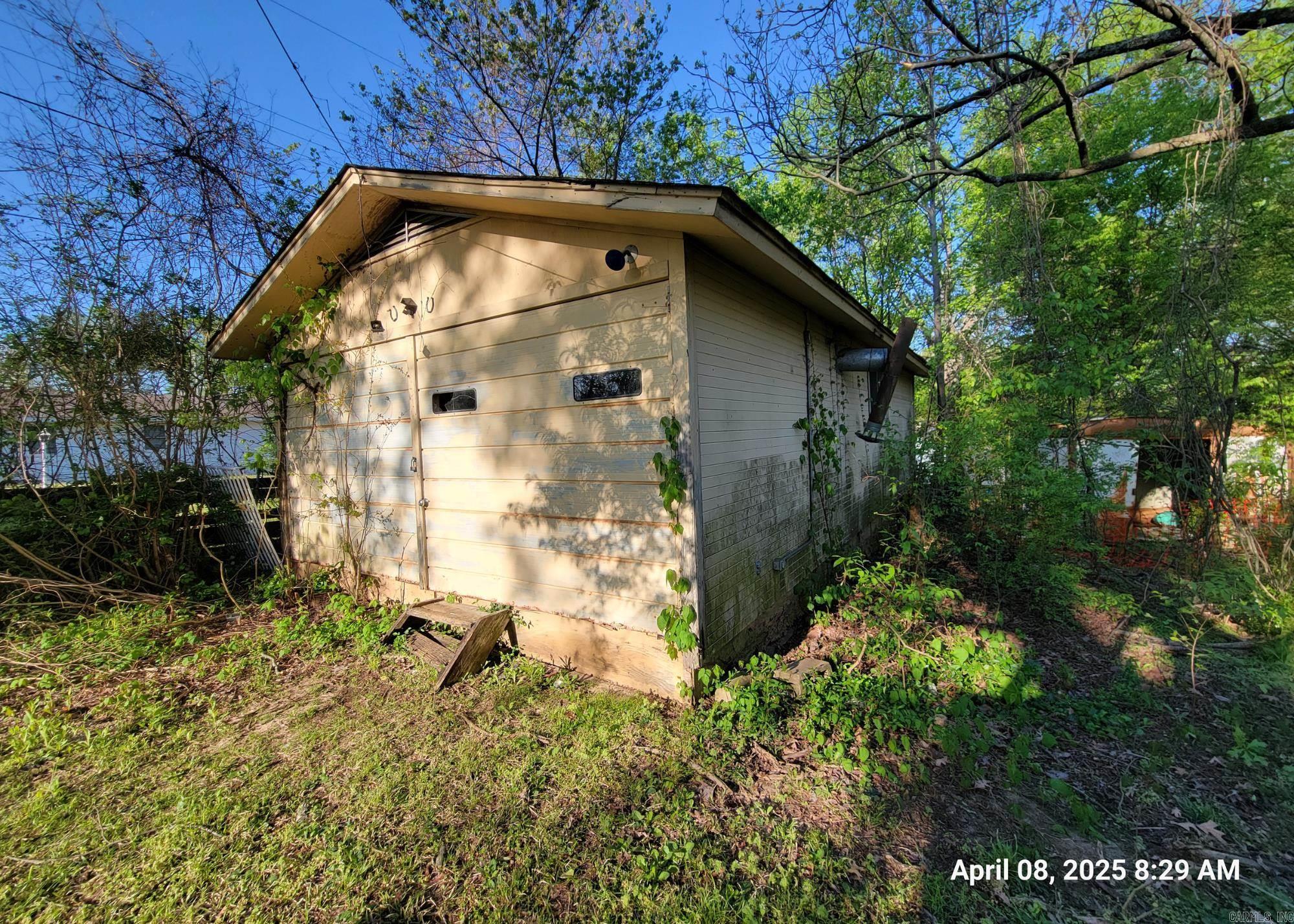 6804  Lancaster  Little Rock, AR