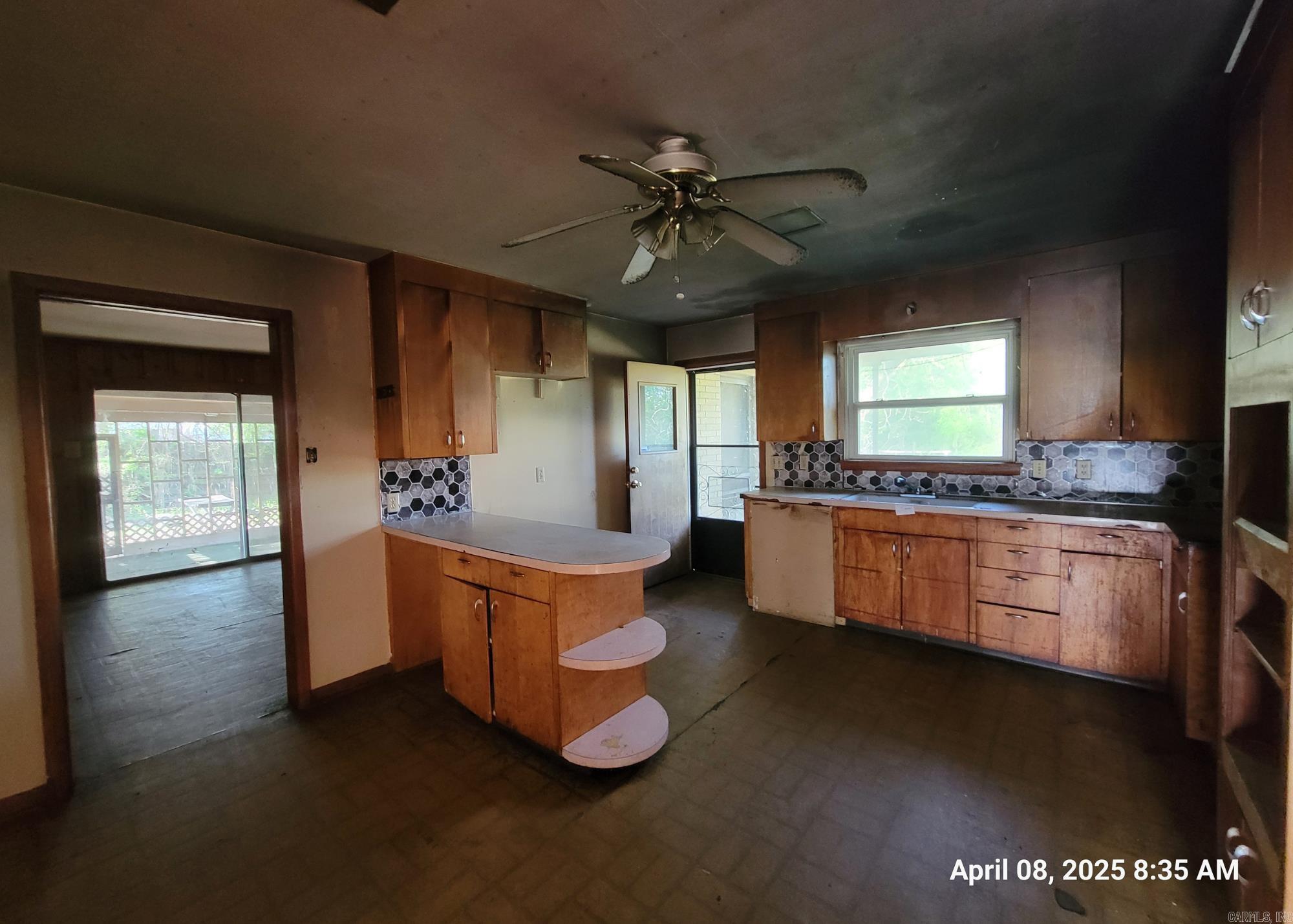 6804  Lancaster  Little Rock, AR