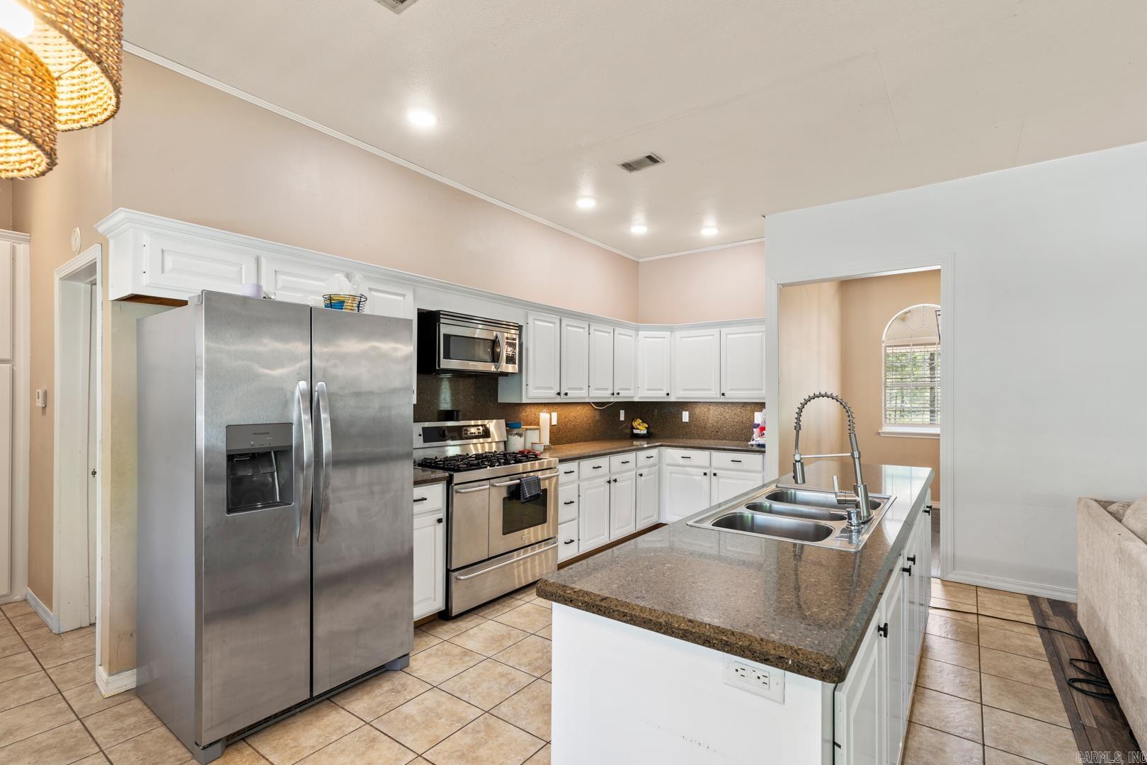 114  Cobblestone  Mena, AR