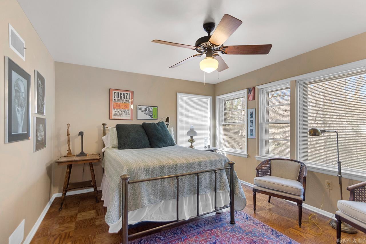 16  Lenon  Little Rock, AR
