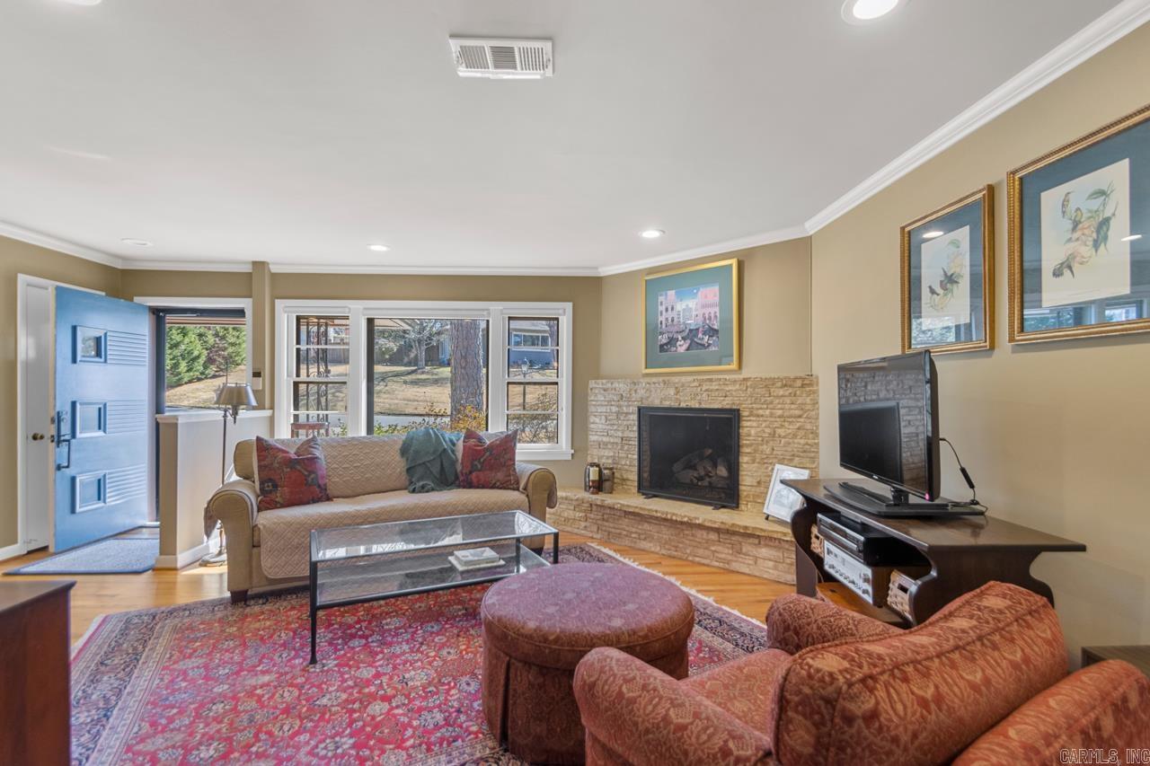 16  Lenon  Little Rock, AR