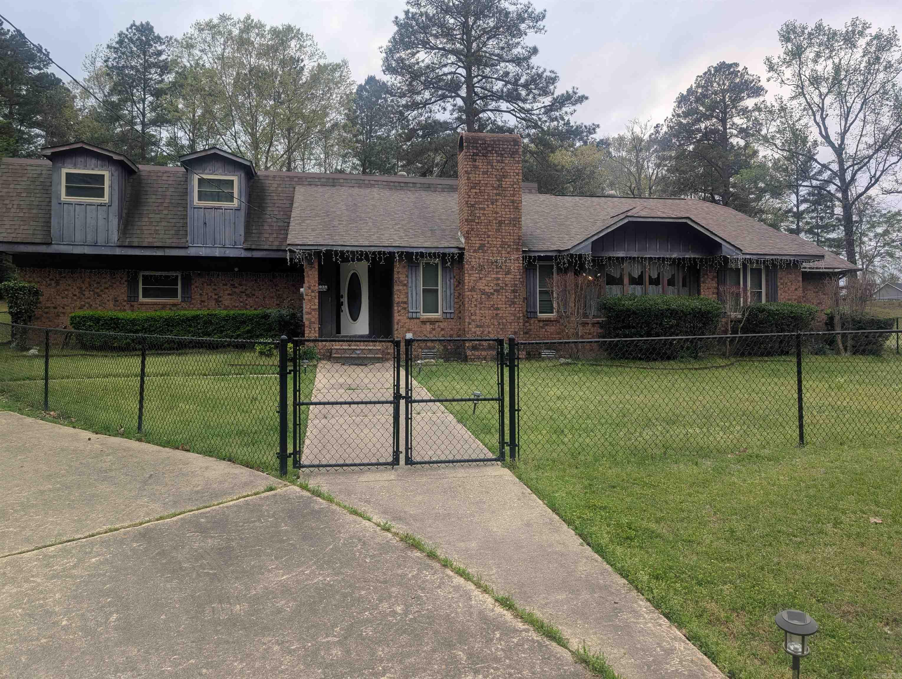 1038  Stephens Hwy  Mt. Holly, AR