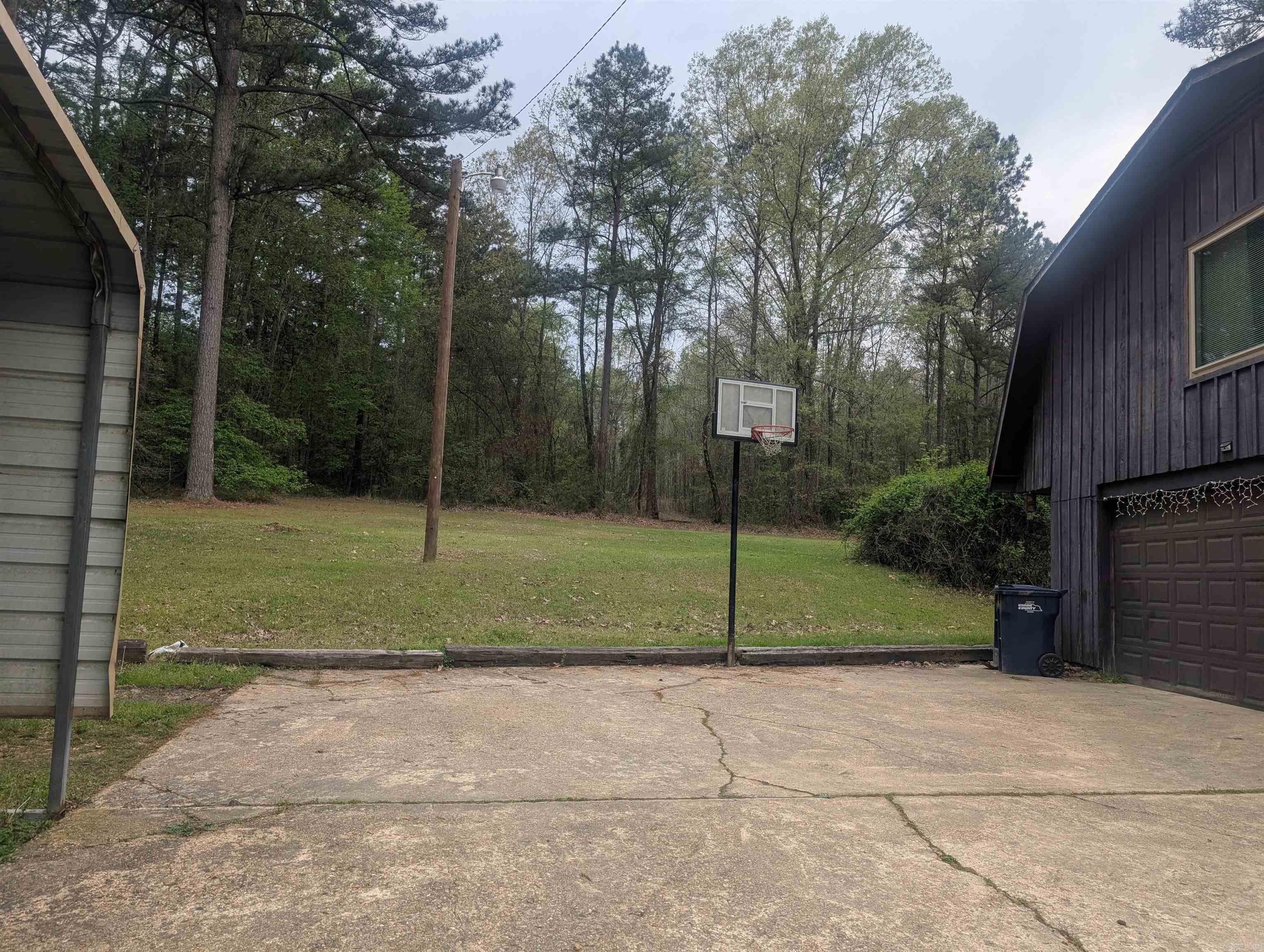 1038  Stephens Hwy  Mt. Holly, AR