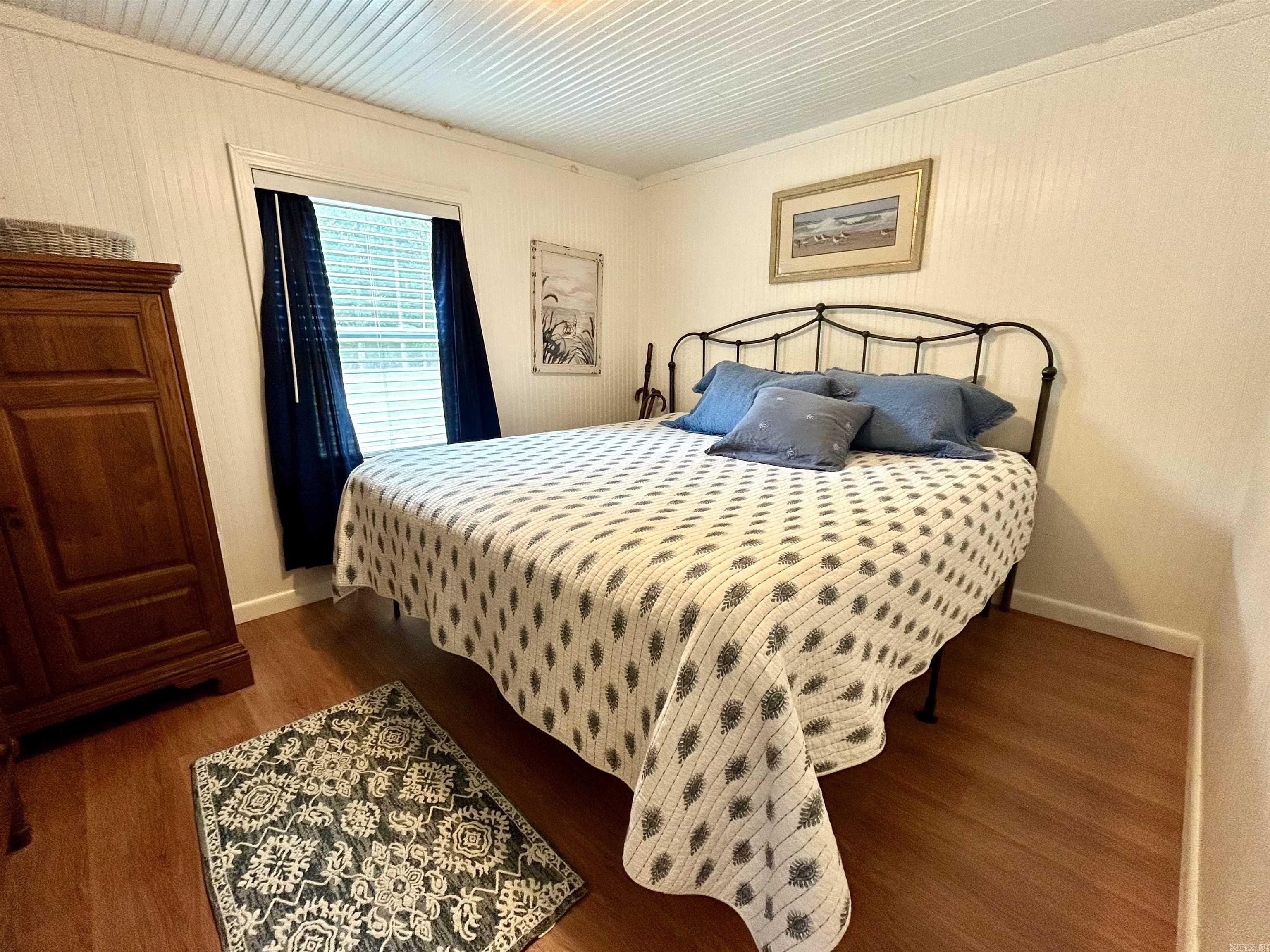 4066  Highway 16 East  Clinton, AR