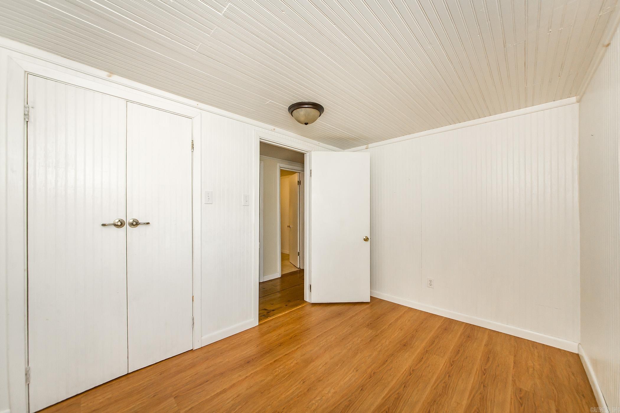 4066  Highway 16 East  Clinton, AR