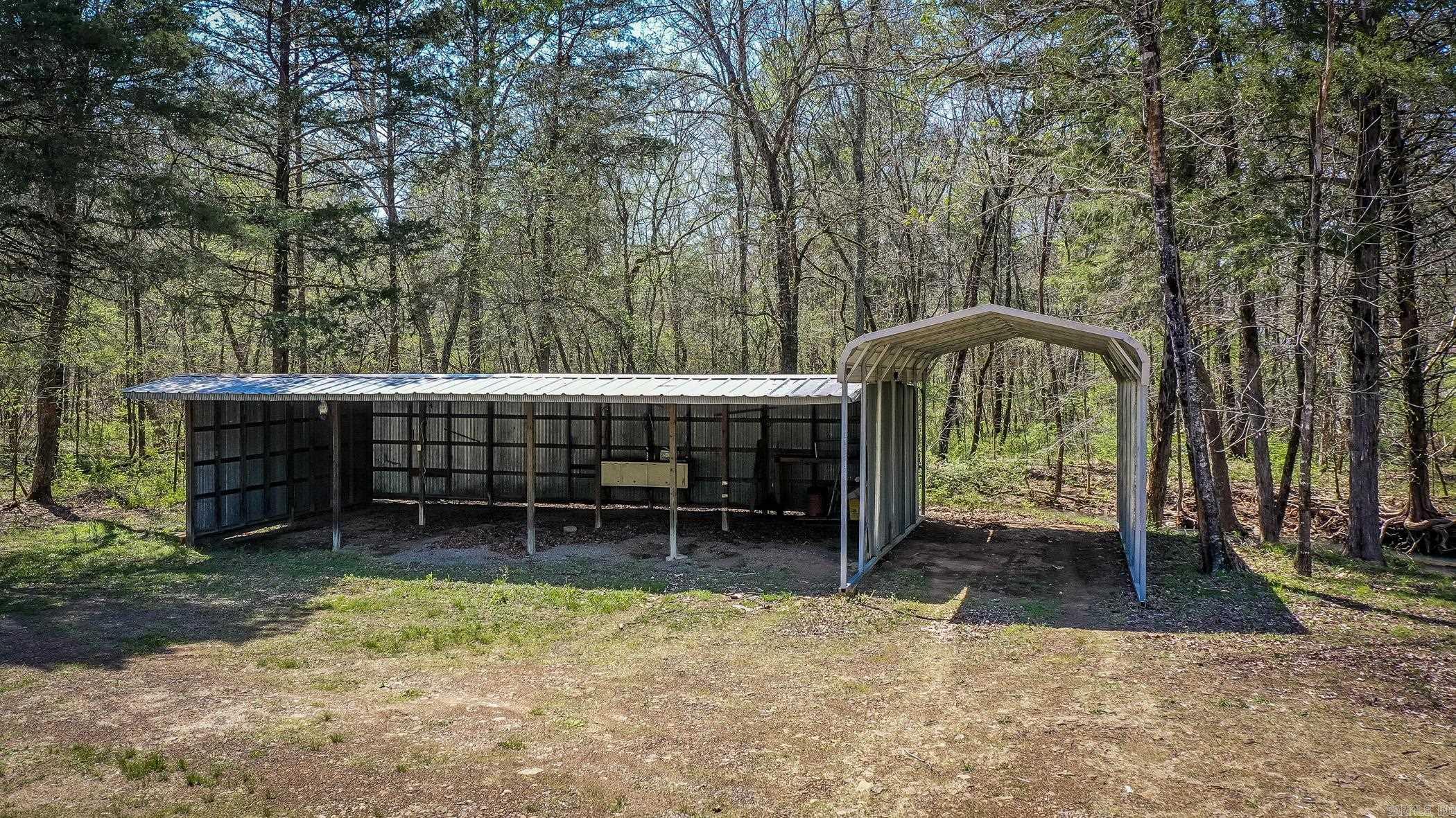 4066  Highway 16 East  Clinton, AR