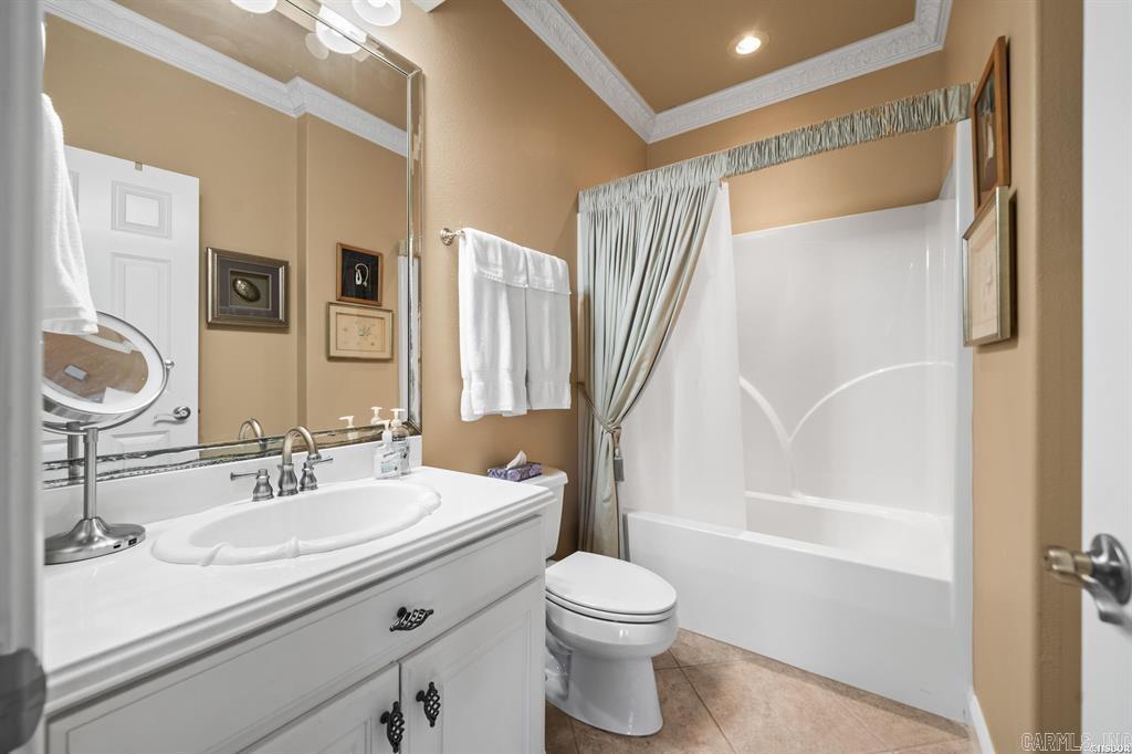 1380  Airport  Hot Springs, AR