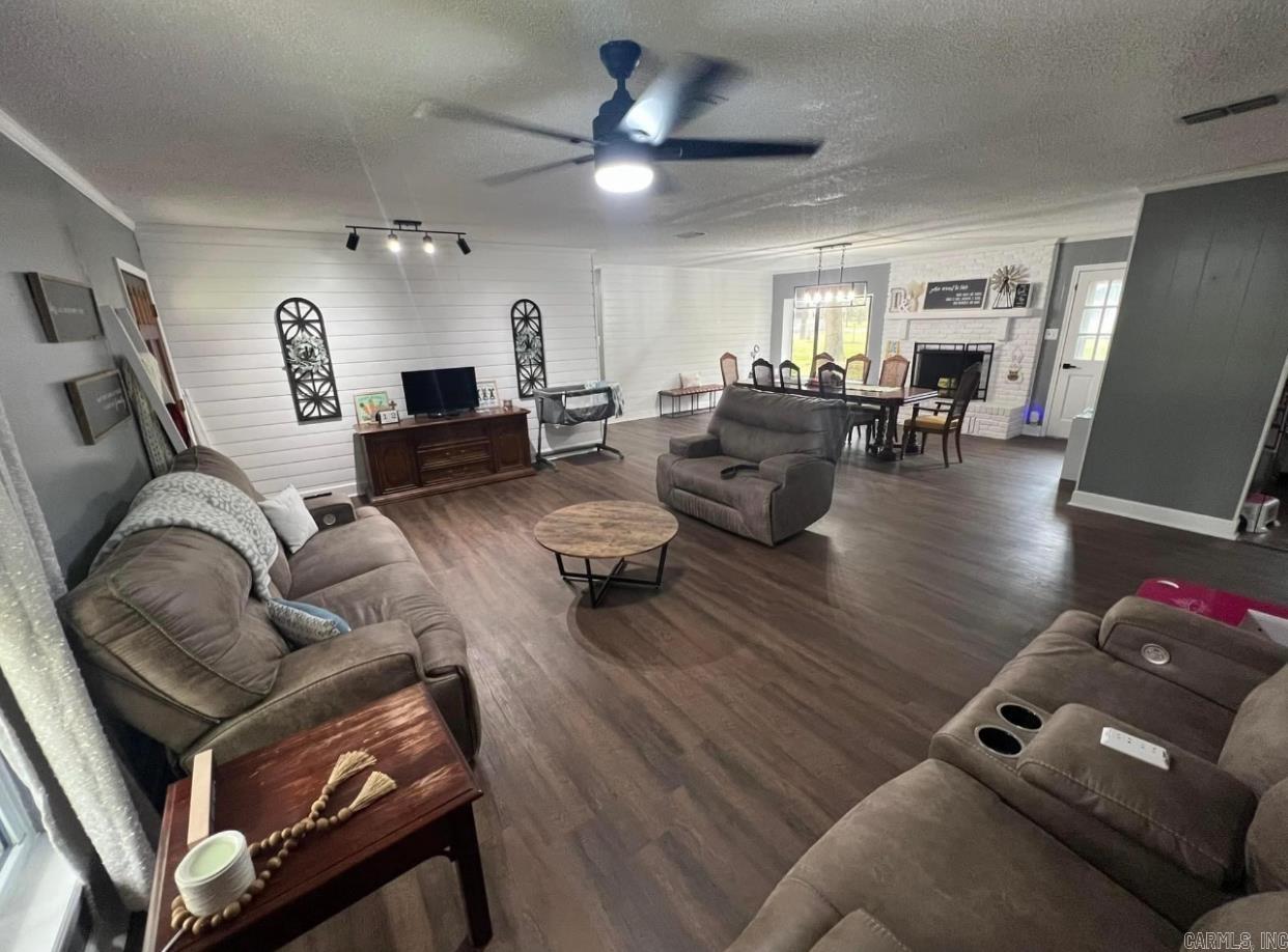 2020  Walnut  Ashdown, AR
