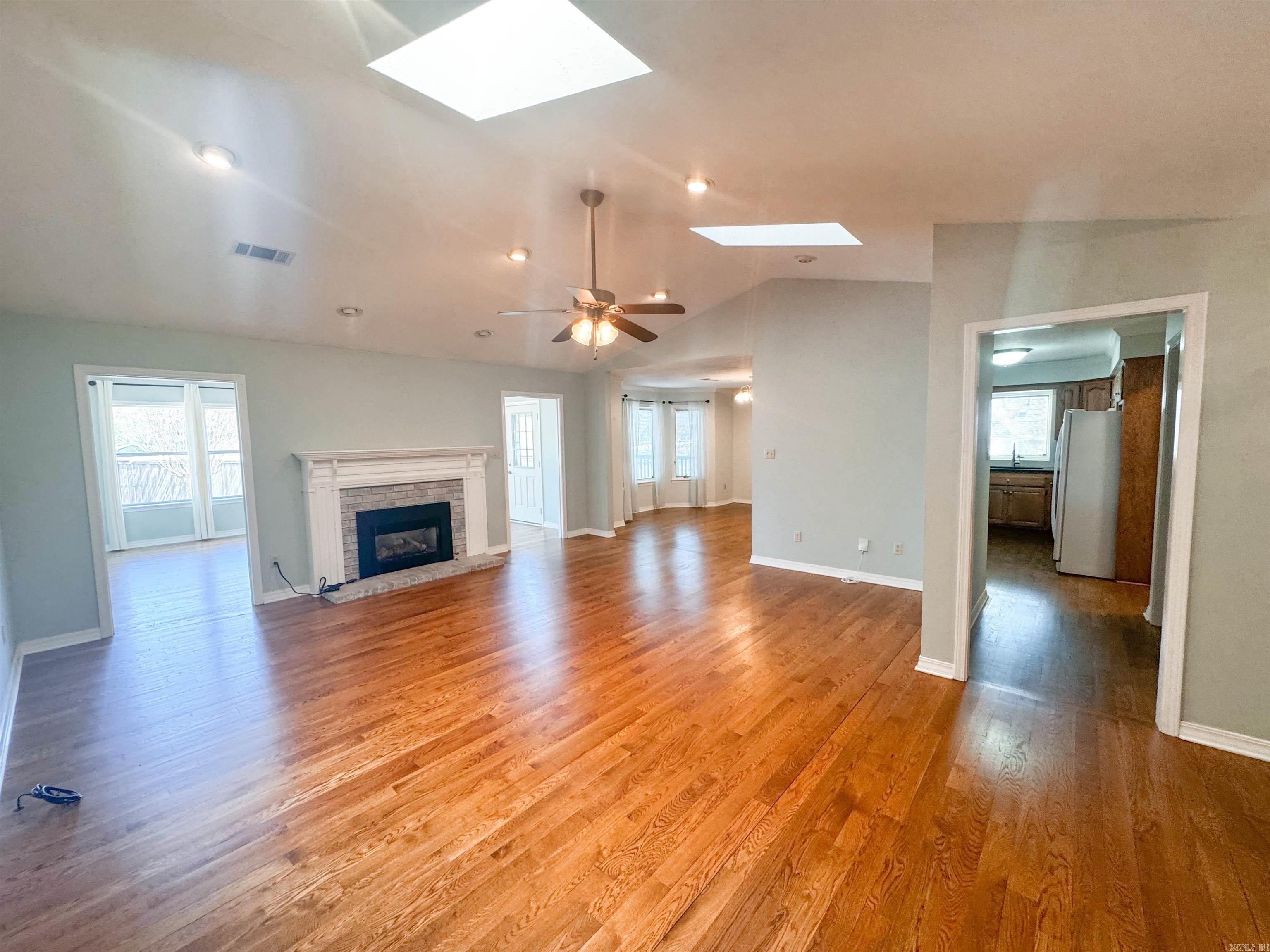 202  Live Oak  Searcy, AR