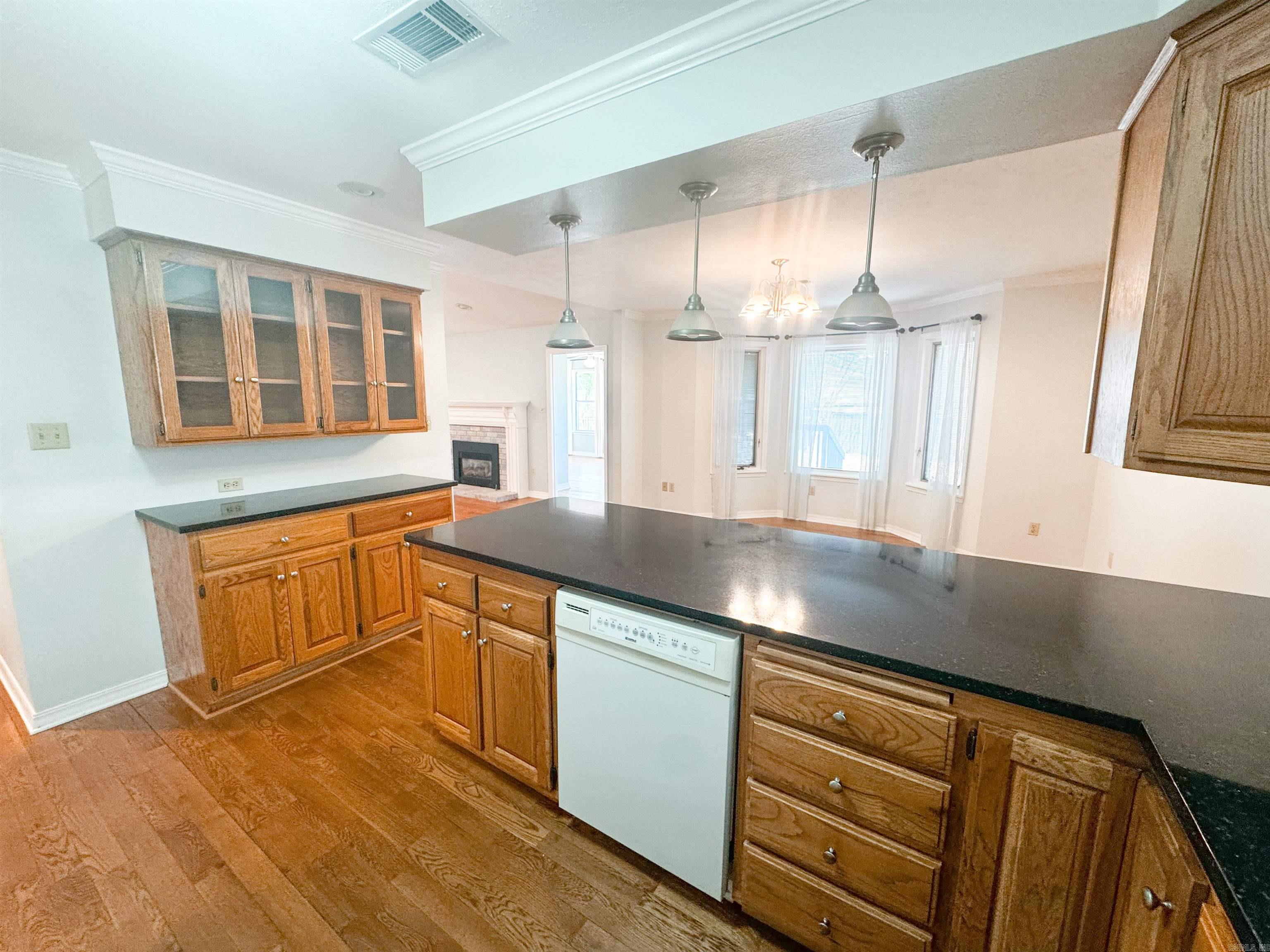 202  Live Oak  Searcy, AR
