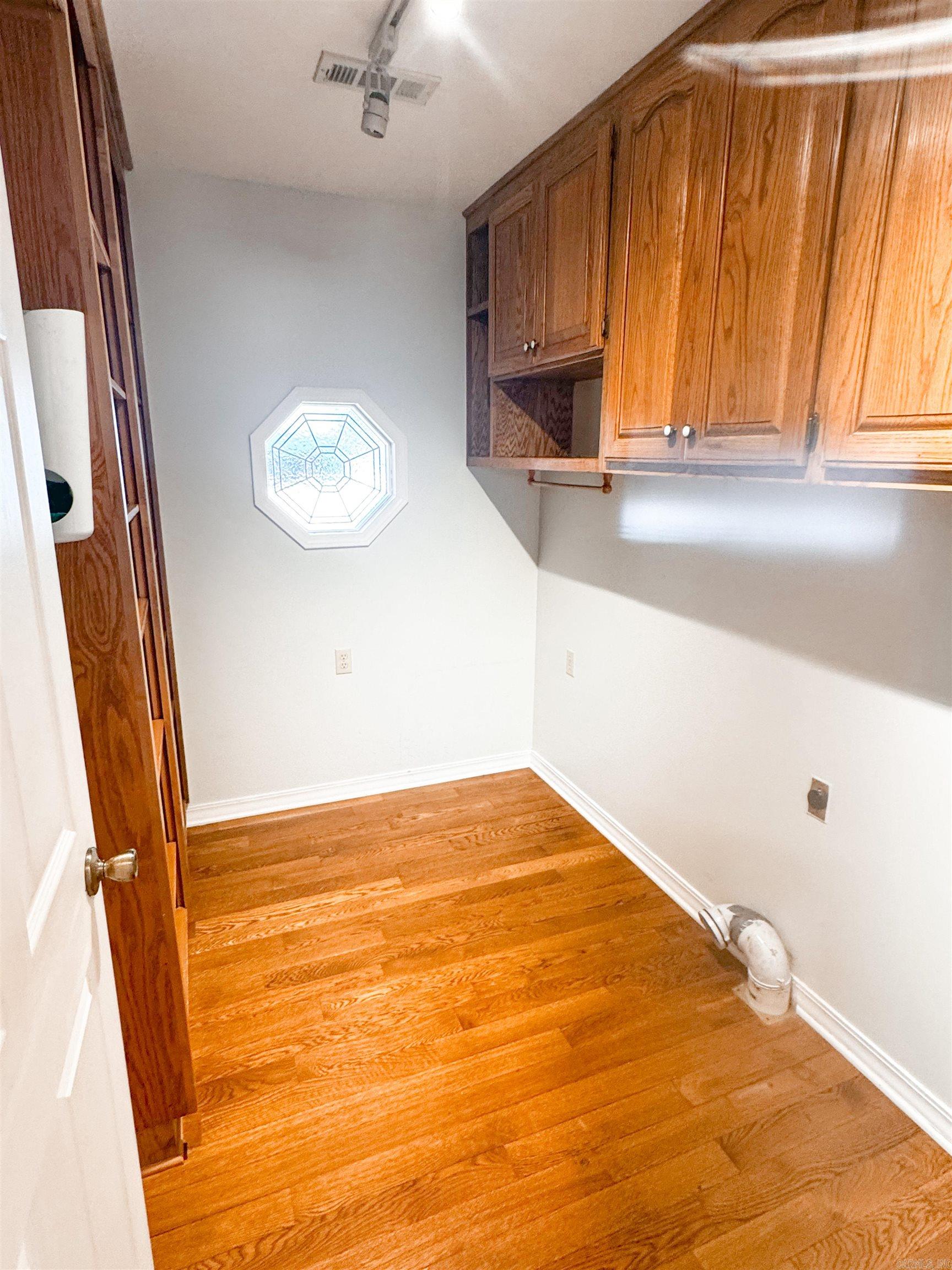 202  Live Oak  Searcy, AR