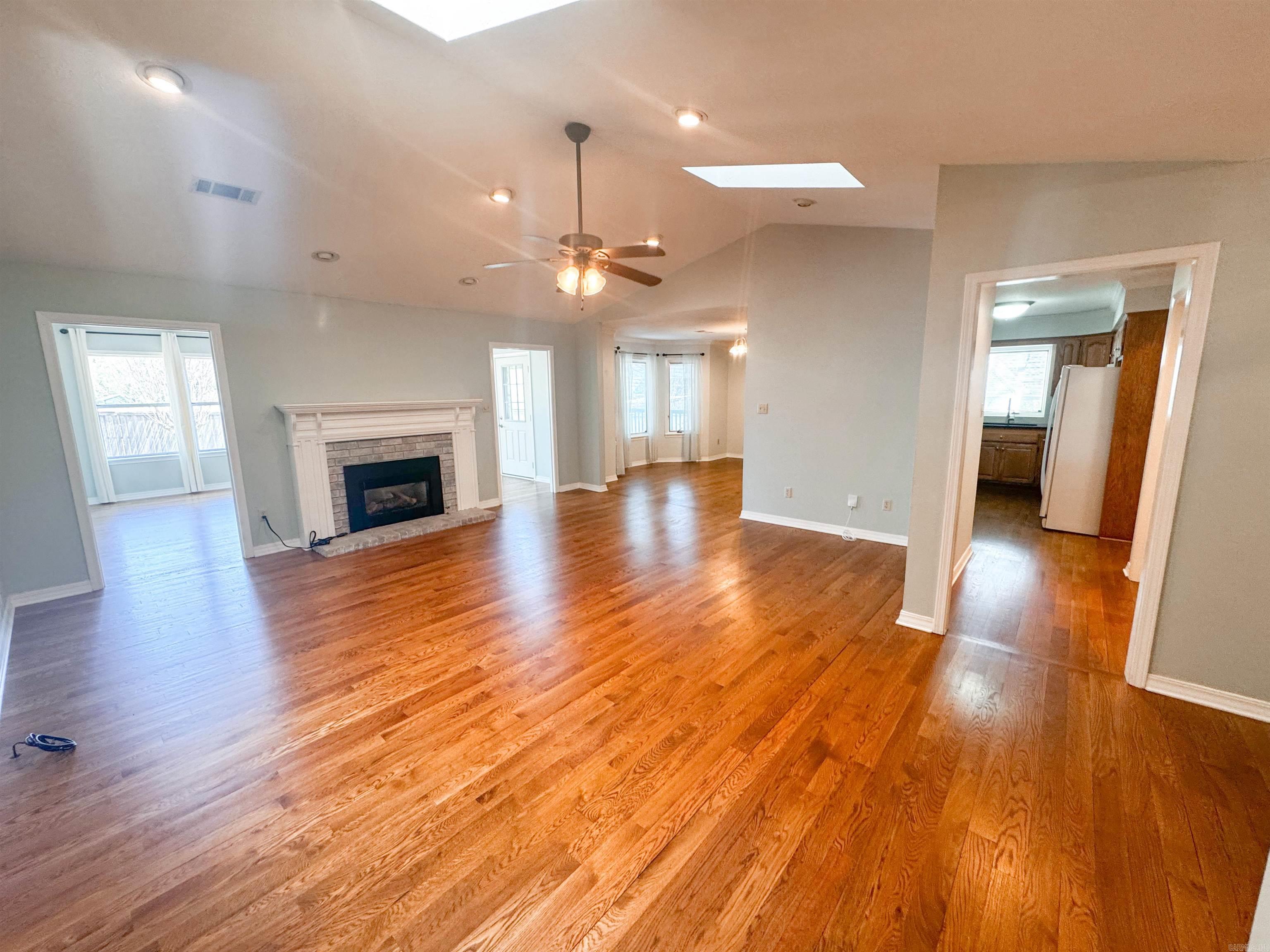 202  Live Oak  Searcy, AR