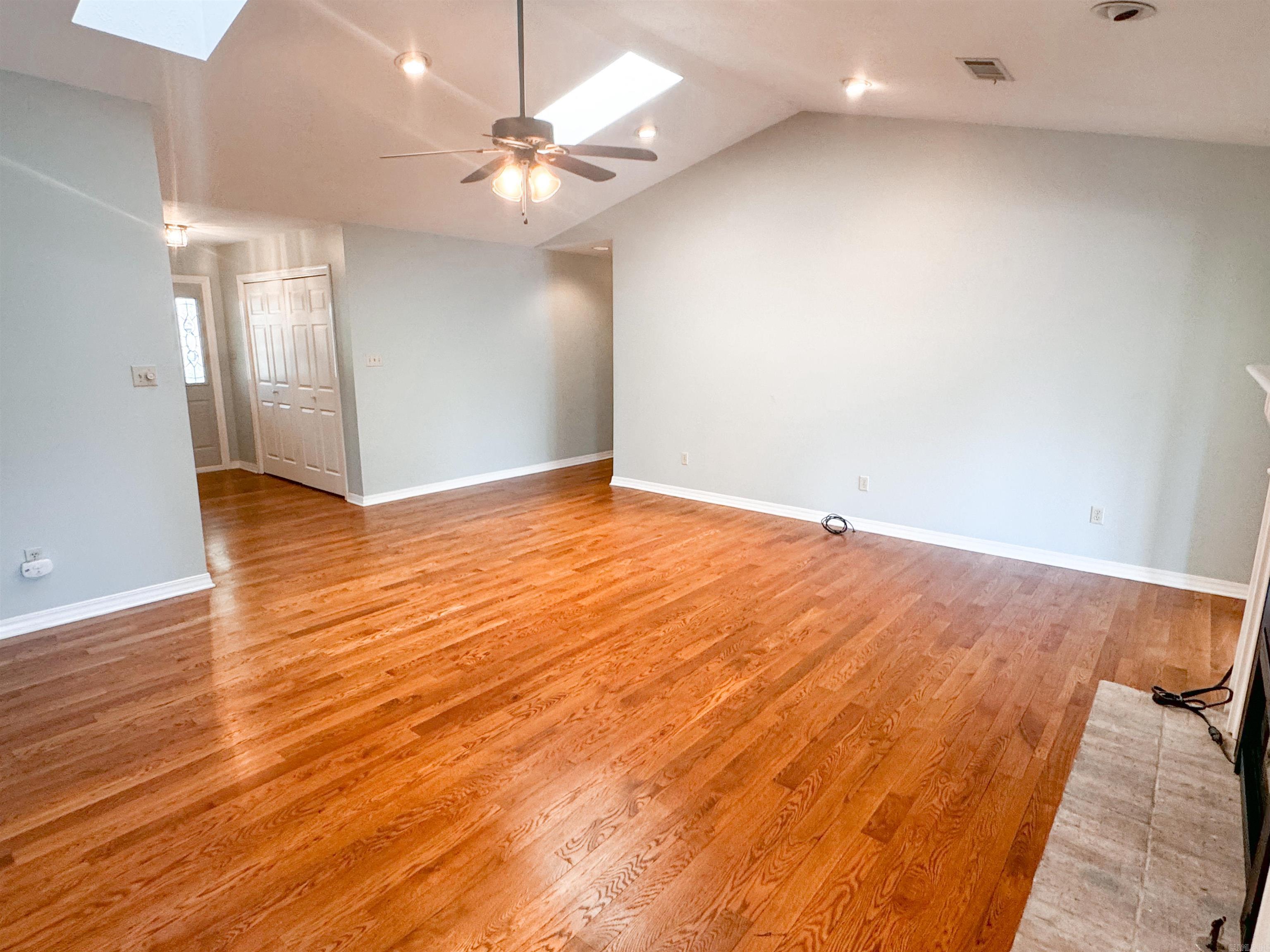 202  Live Oak  Searcy, AR