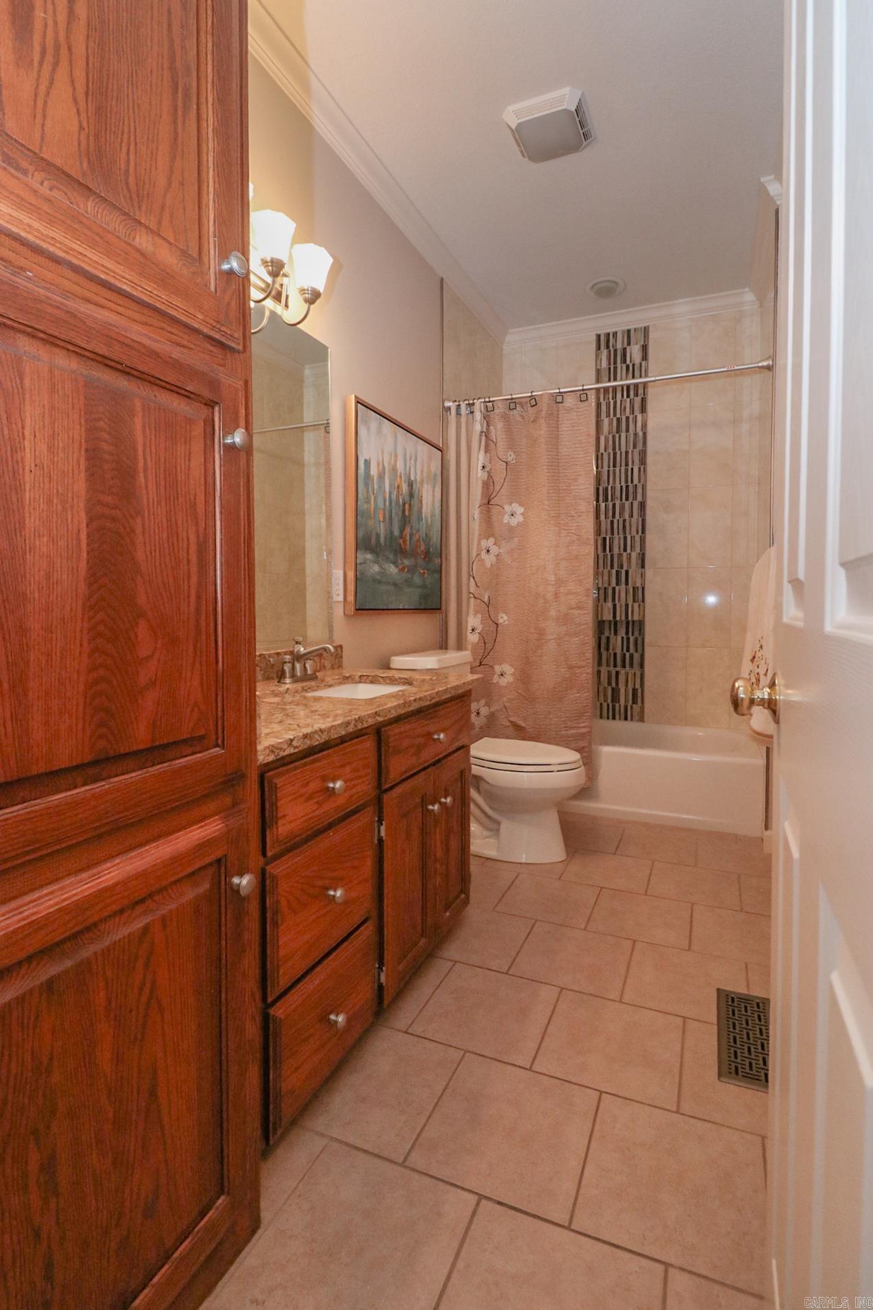 206  Windover  Jonesboro, AR