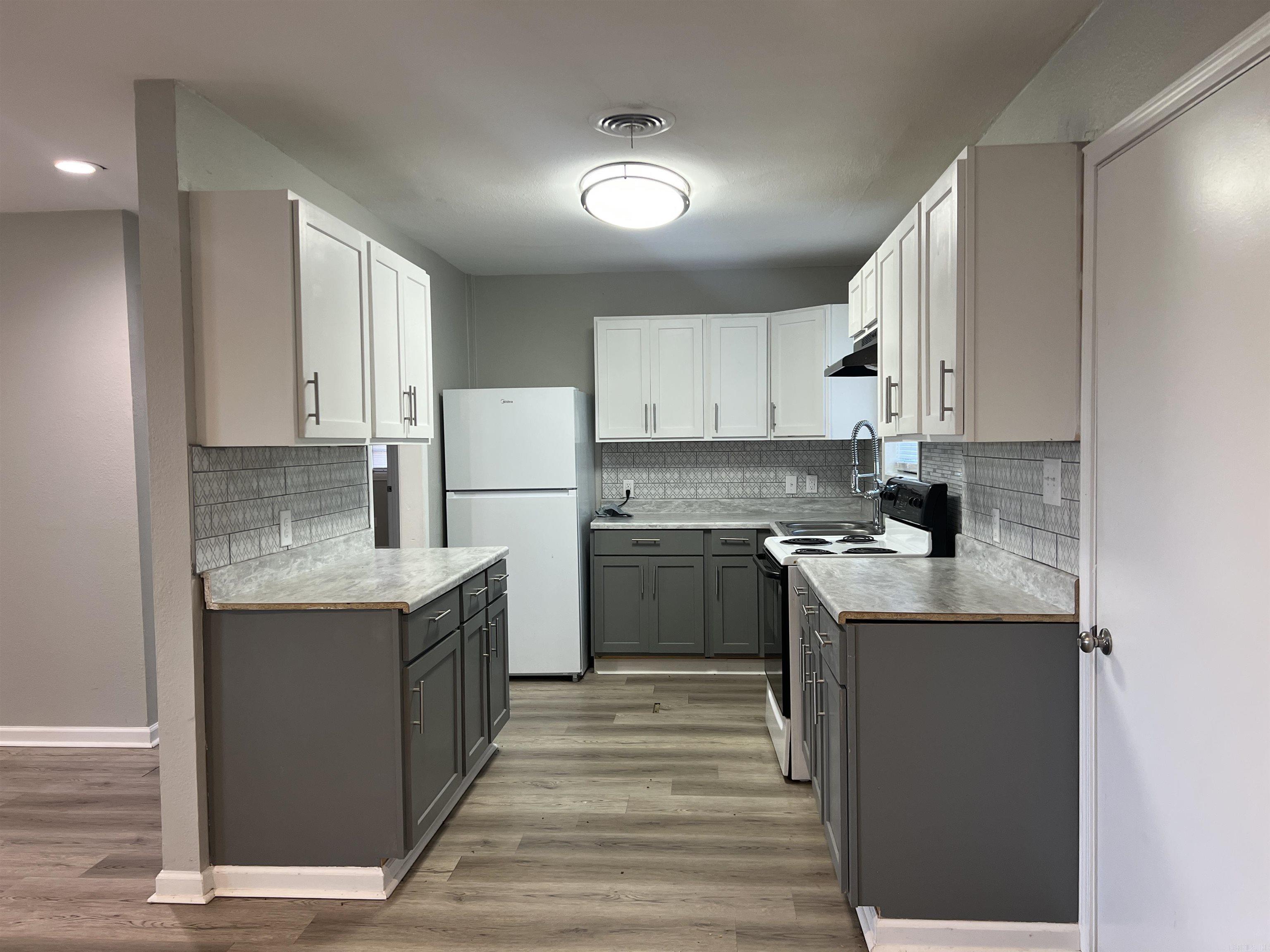 1607  Belmoor  Pine Bluff, AR