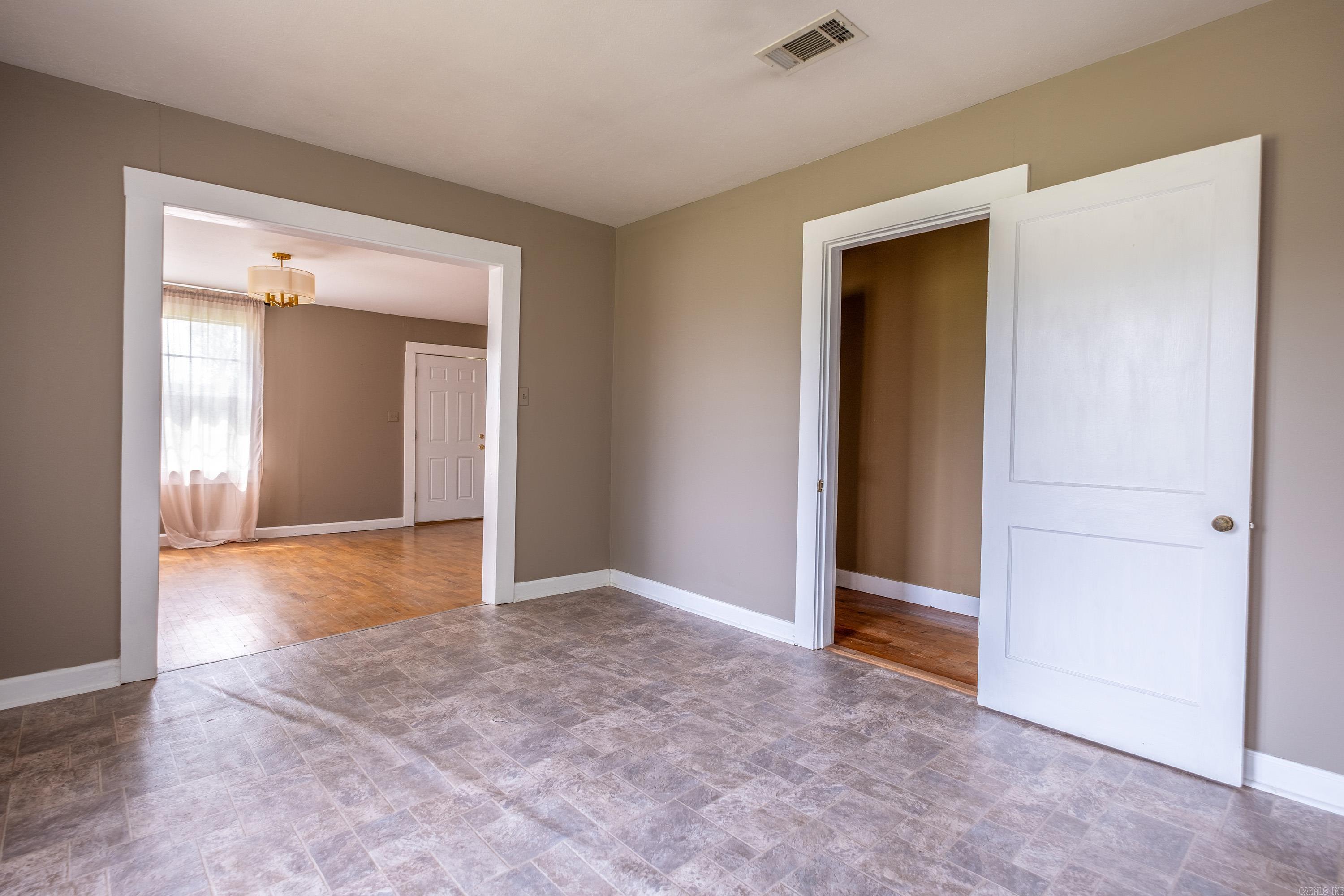 817  Sheridan  Redfield, AR
