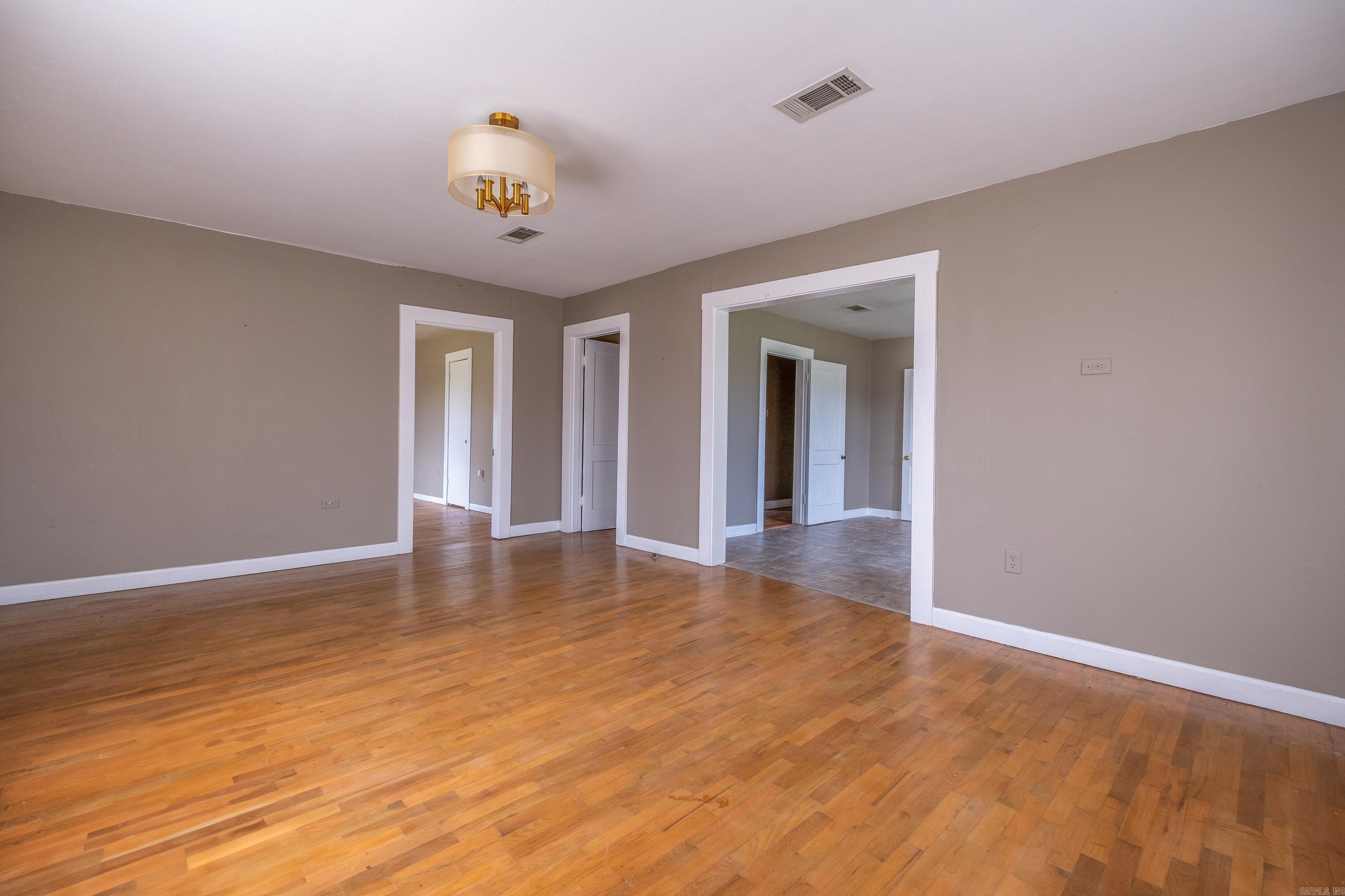 817  Sheridan  Redfield, AR