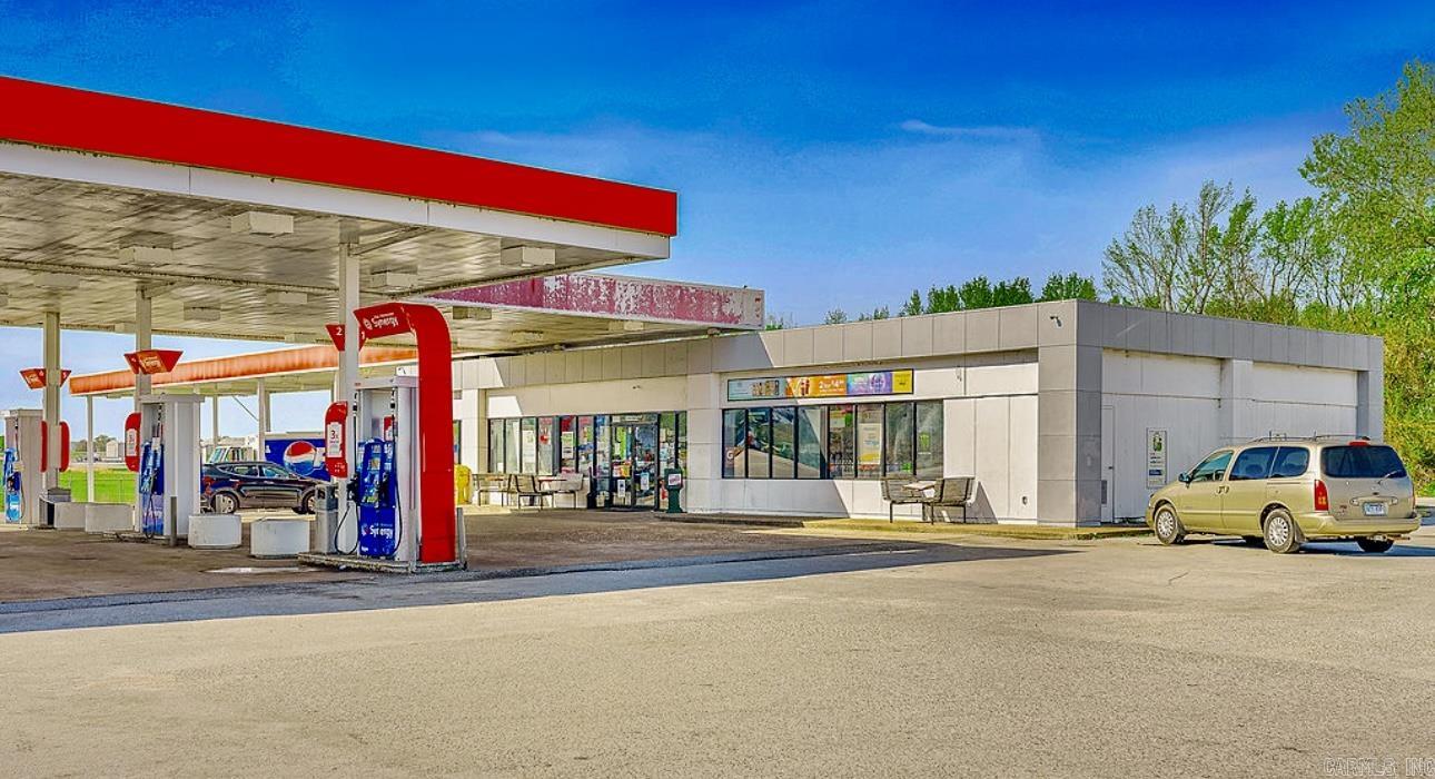 876  Batesville Blvd  South Side, AR