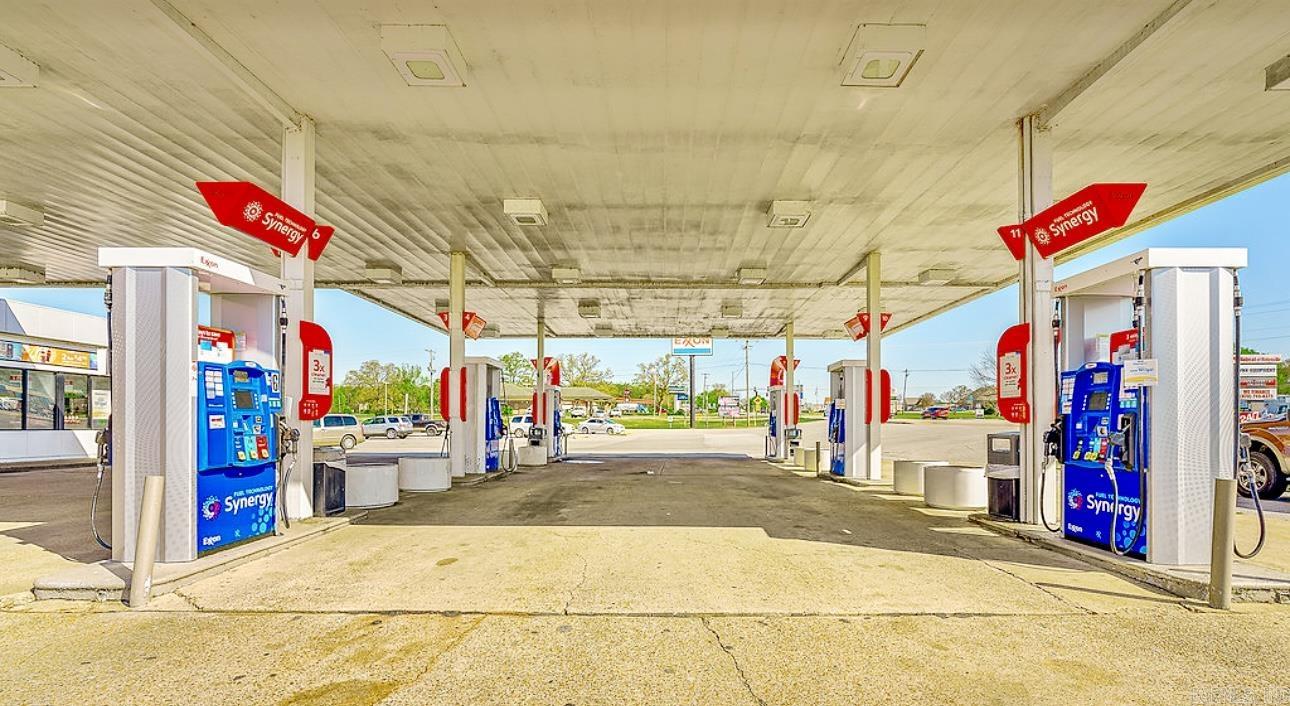 876  Batesville Blvd  South Side, AR