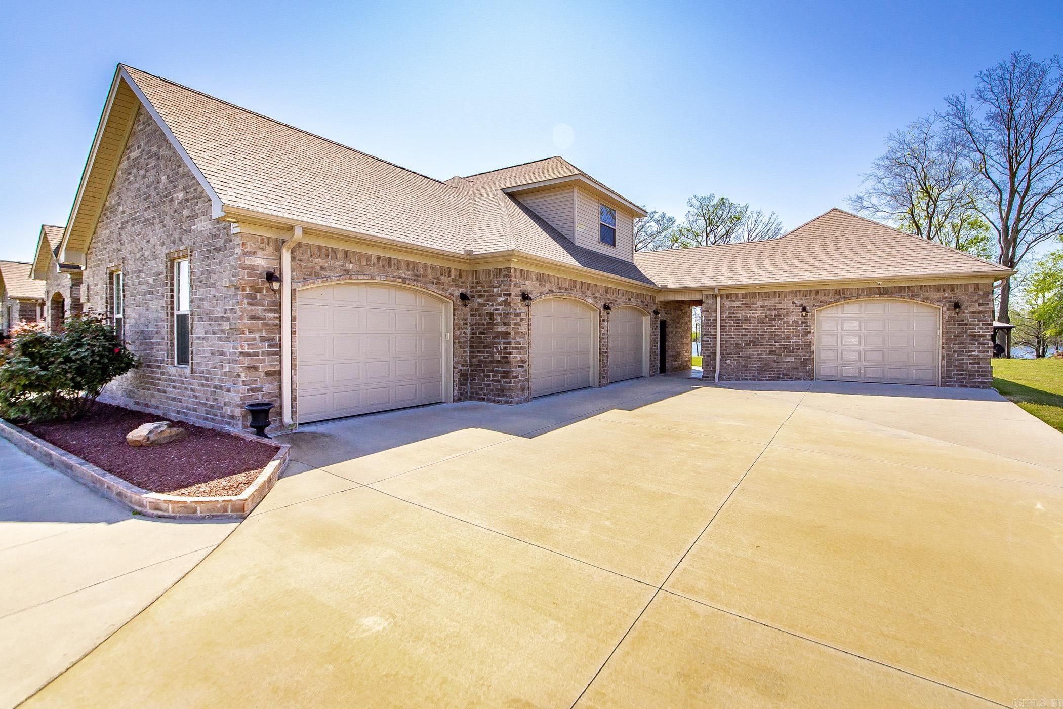 39  Planters Row  Scott, AR