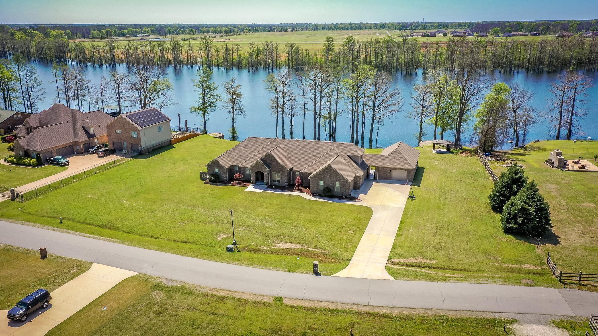 39  Planters Row  Scott, AR