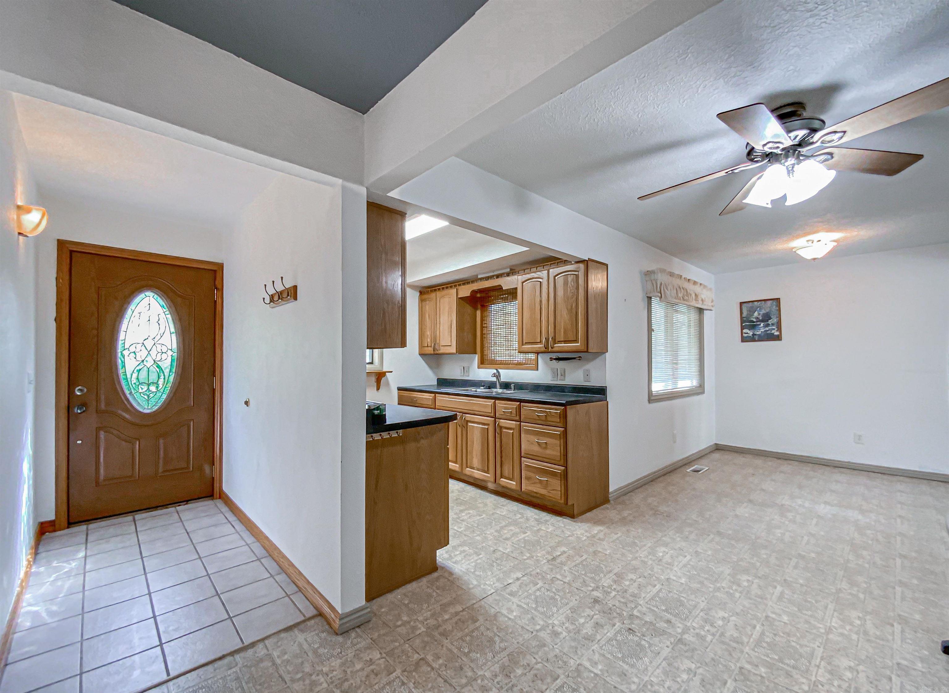 110  Walnut  Yellville, AR