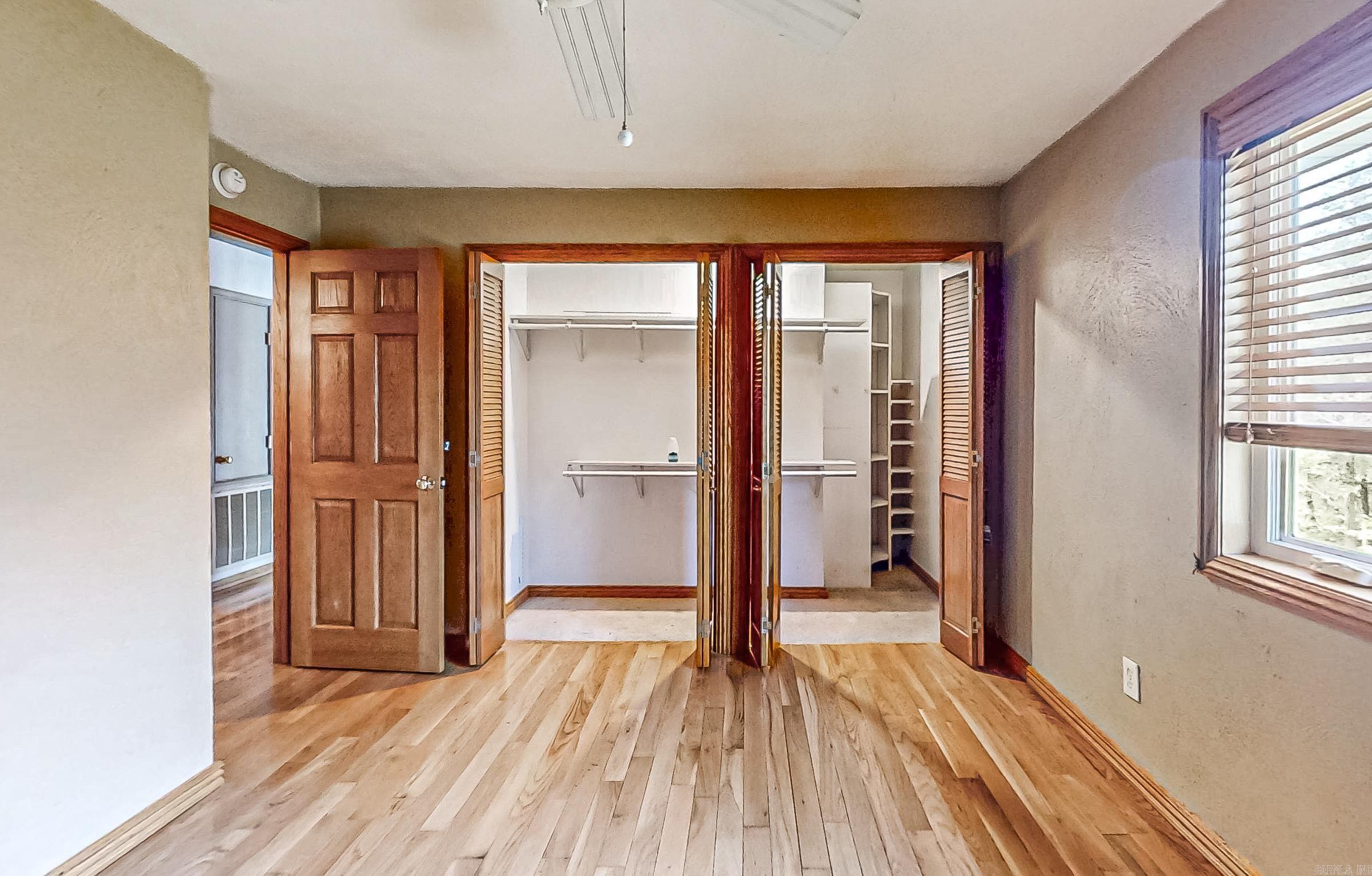 110  Walnut  Yellville, AR