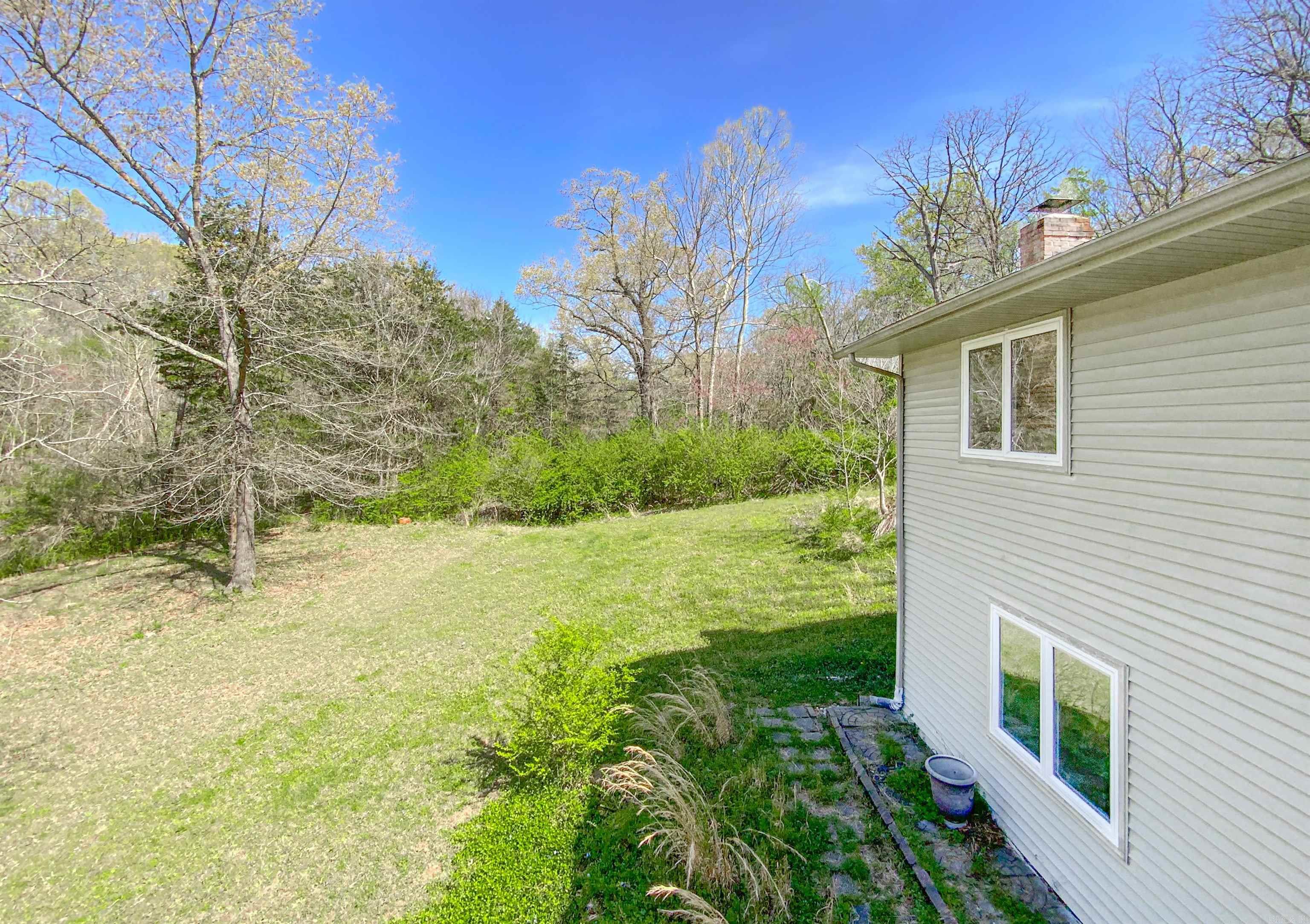 110  Walnut  Yellville, AR