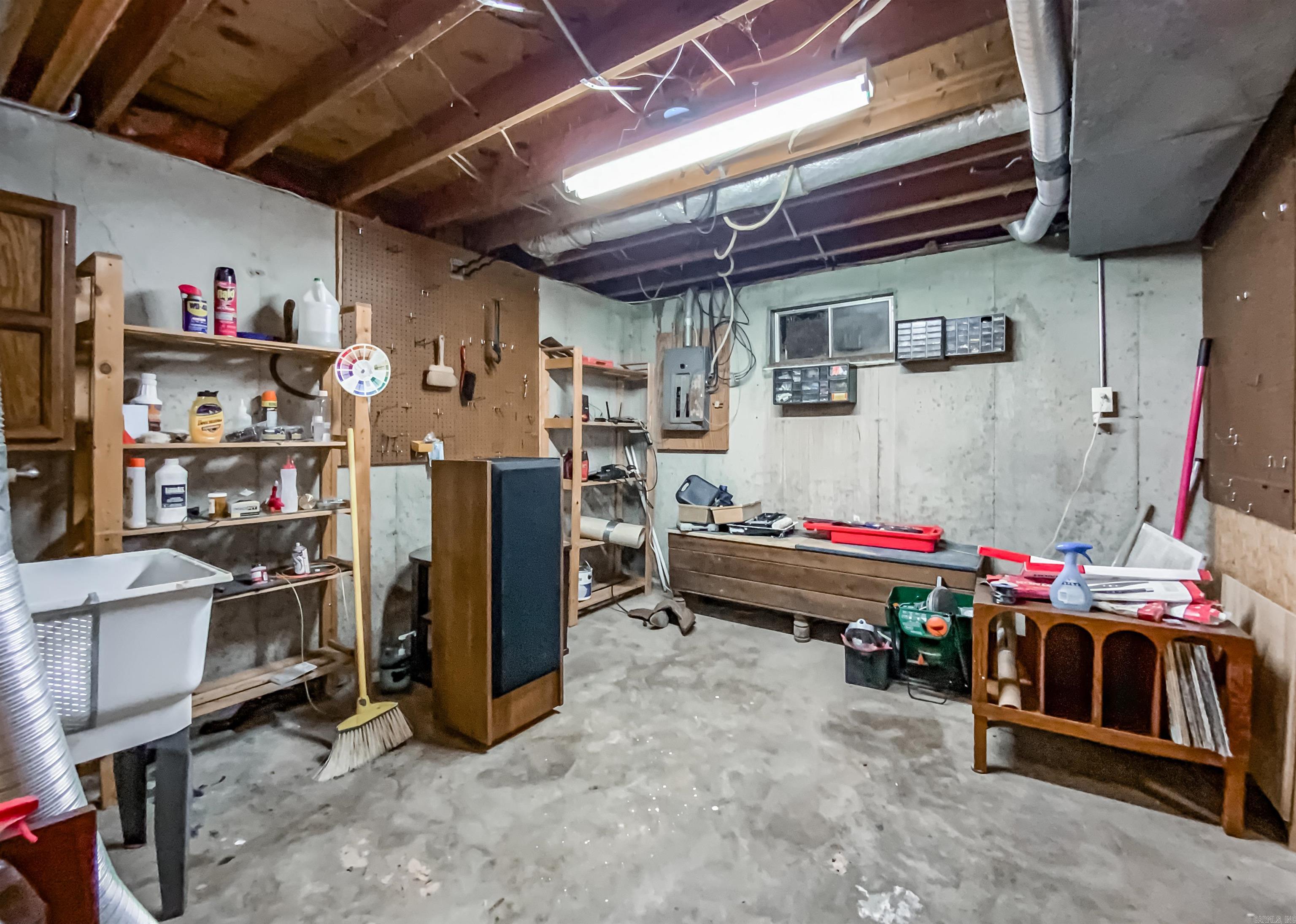 110  Walnut  Yellville, AR