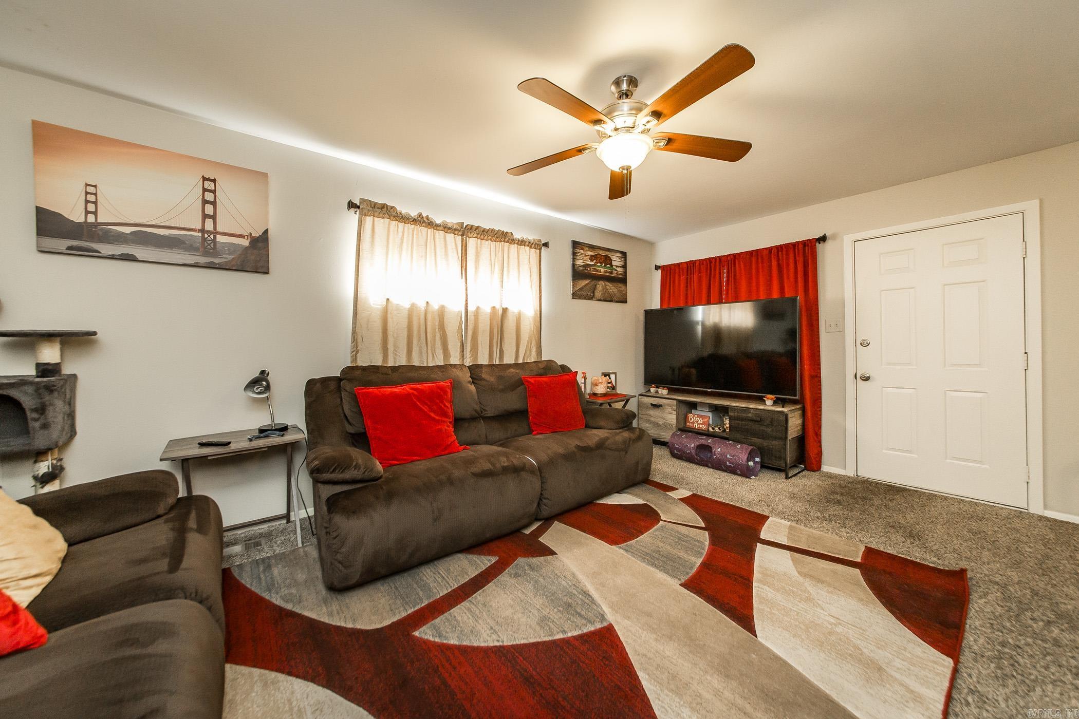 7608  T  Little Rock, AR