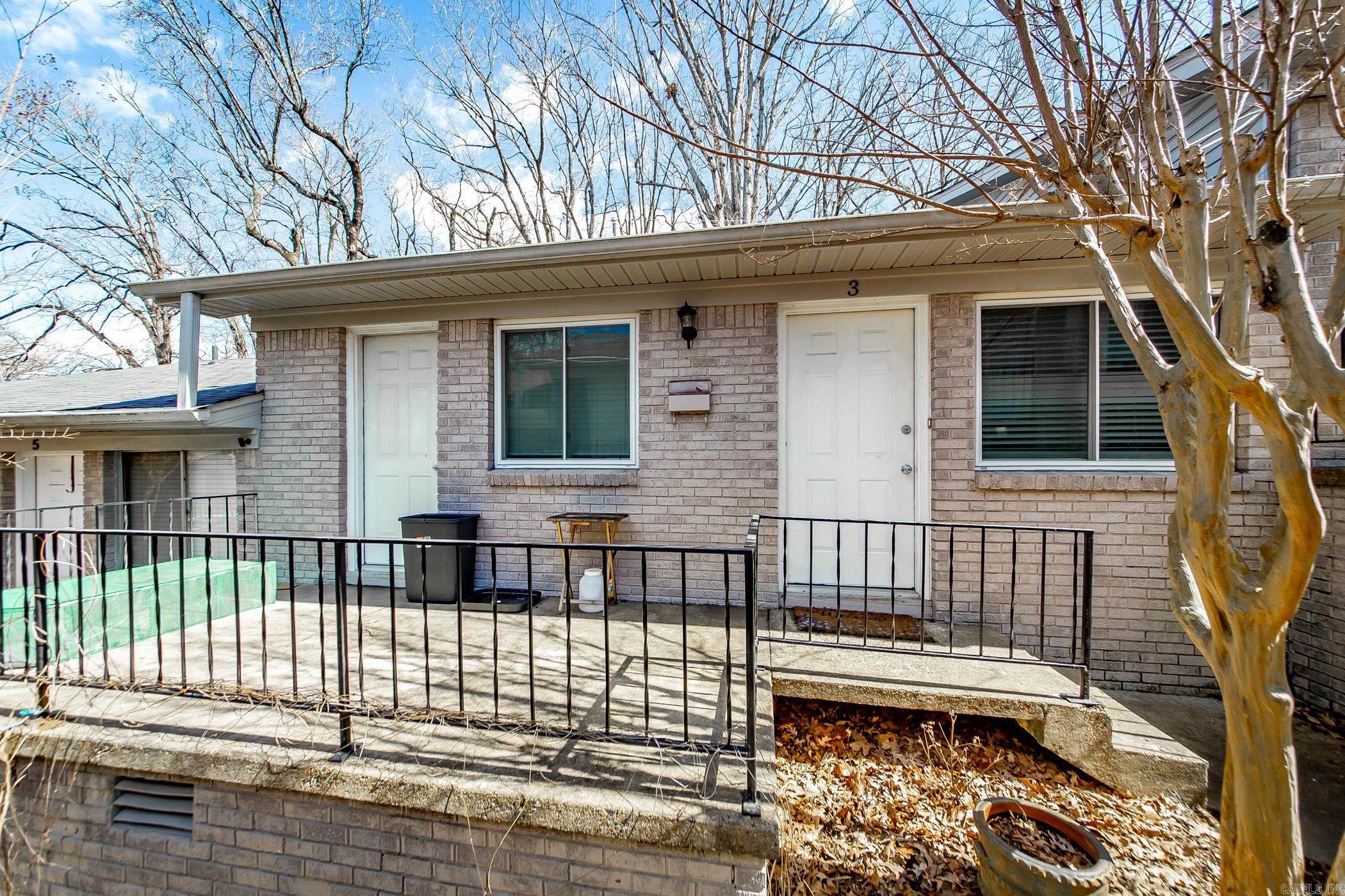 7608  T  Little Rock, AR