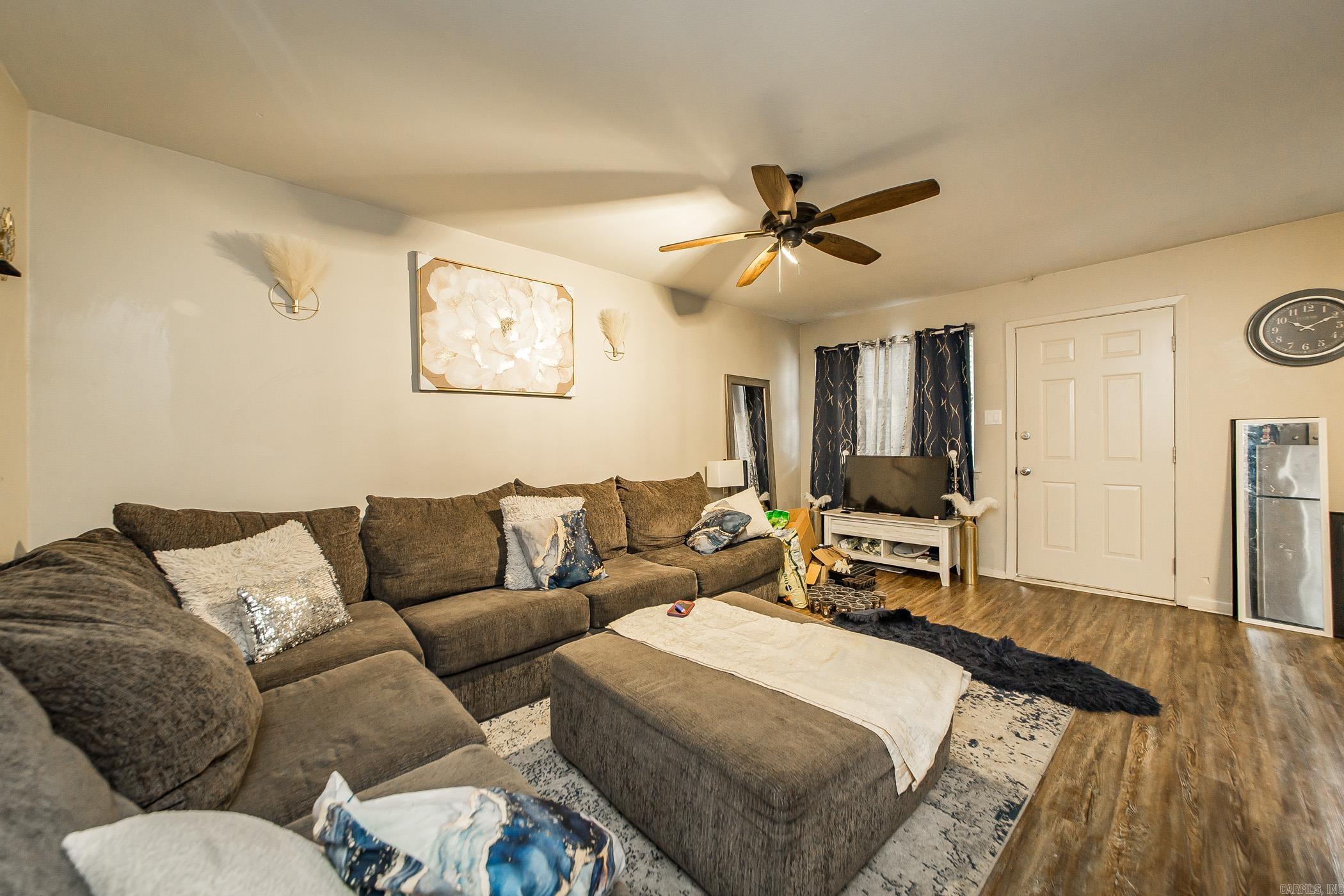 7608  T  Little Rock, AR