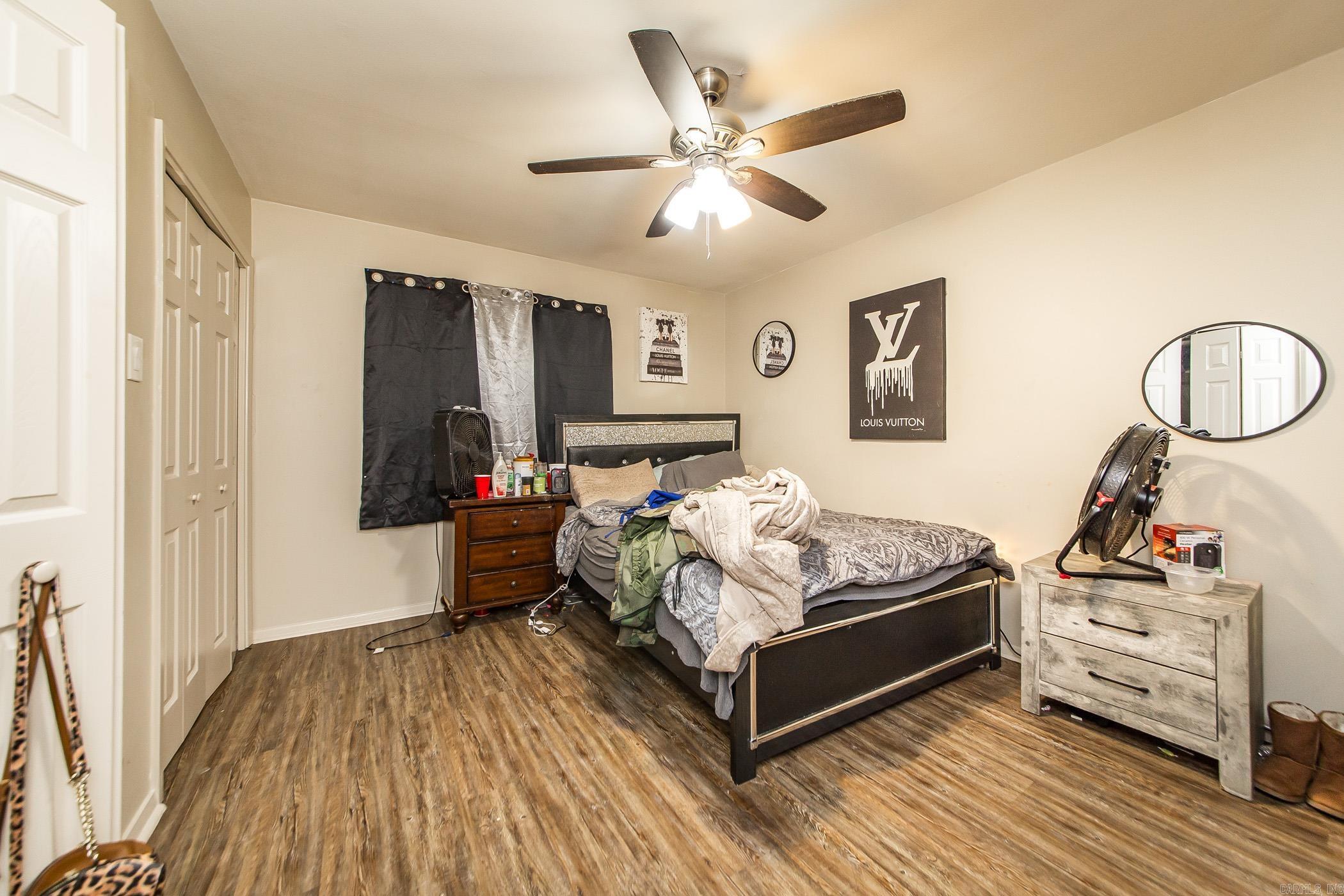 7608  T  Little Rock, AR