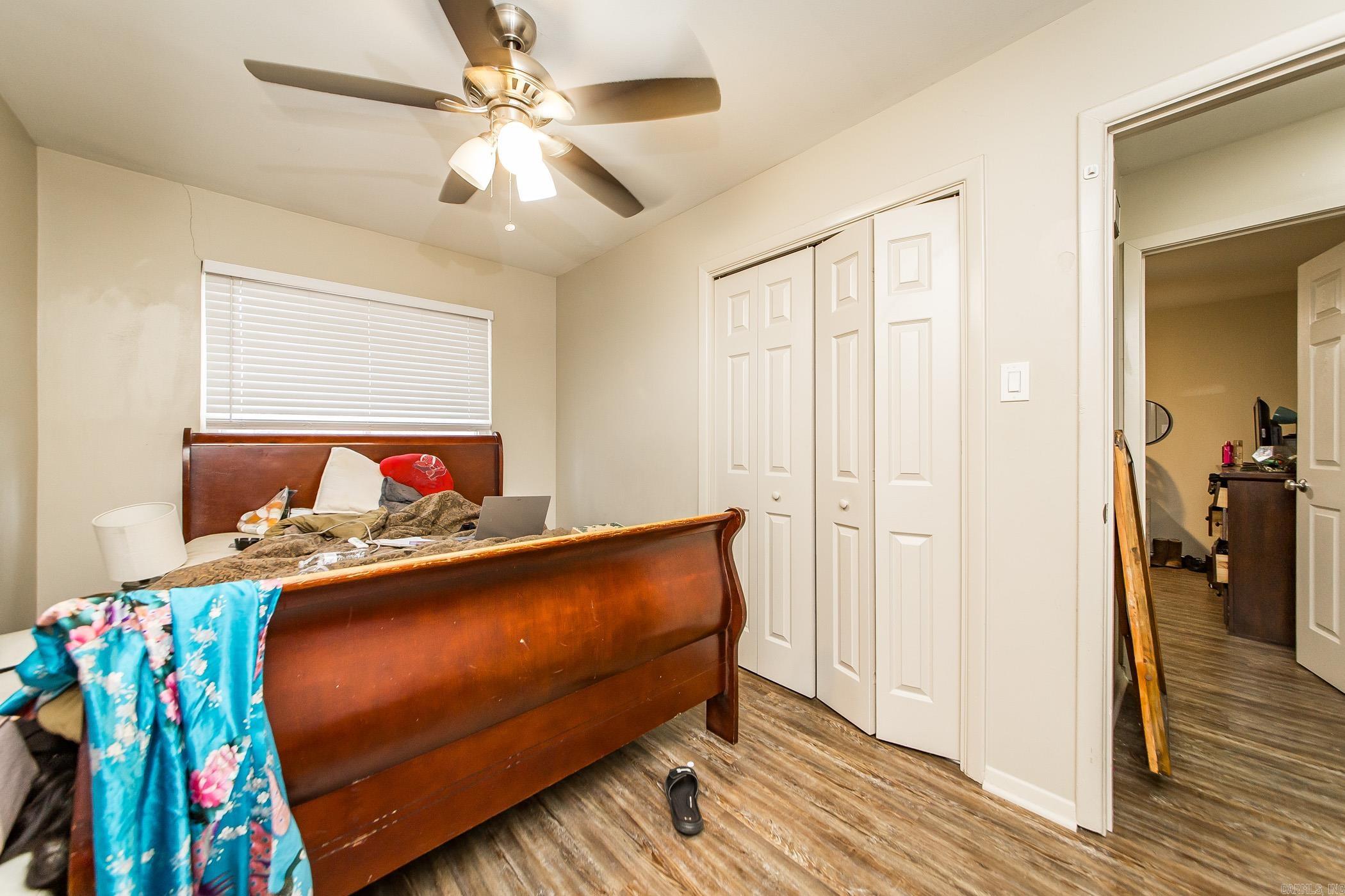7608  T  Little Rock, AR