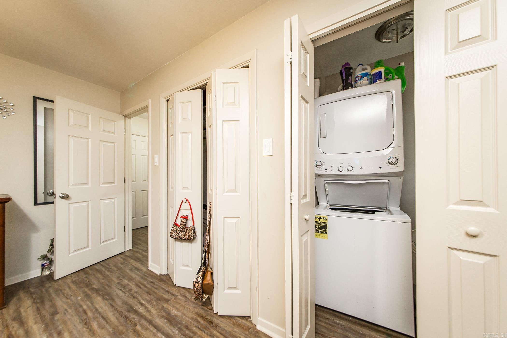 7608  T  Little Rock, AR
