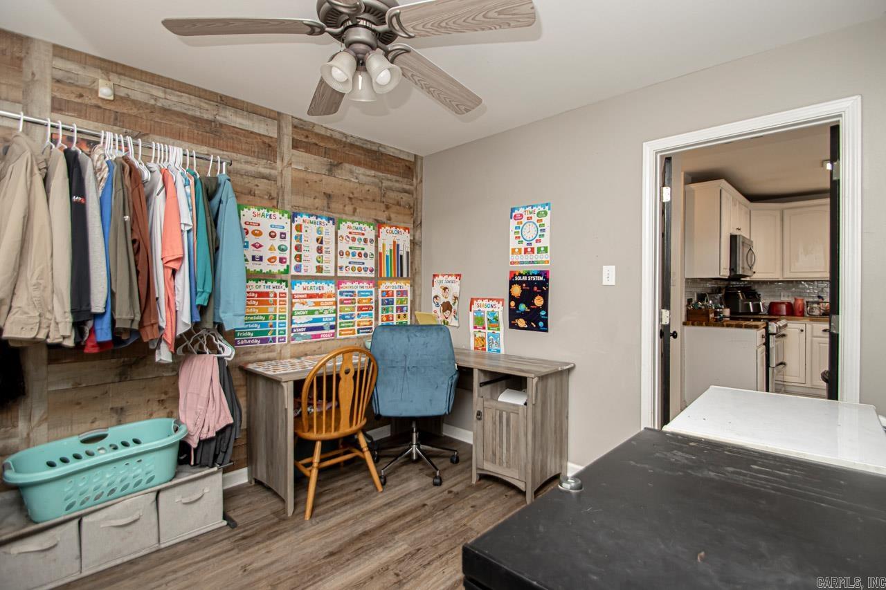 3712  Hazelwood  Benton, AR