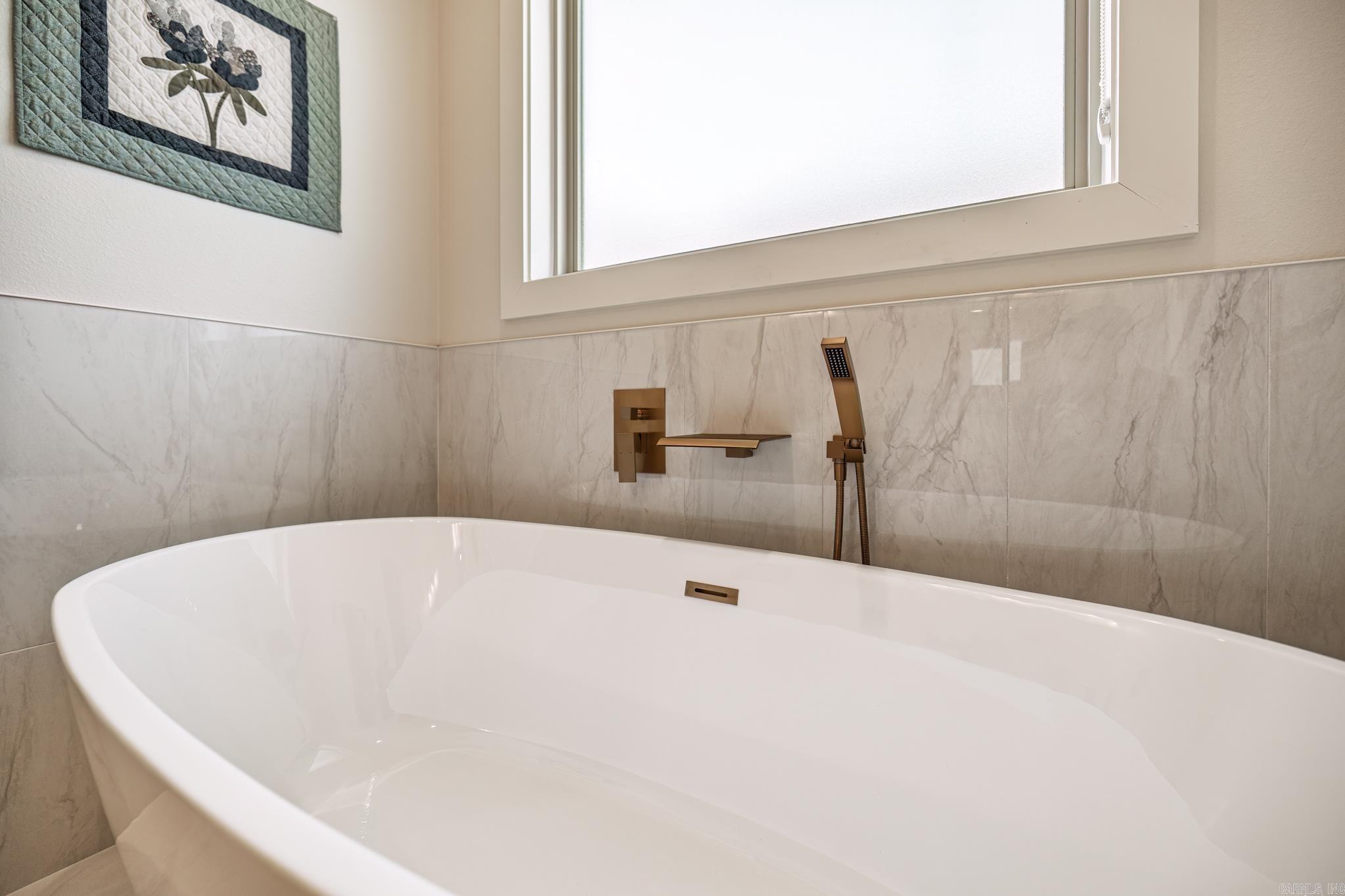 109  Pizarro  Hot Springs Village, AR