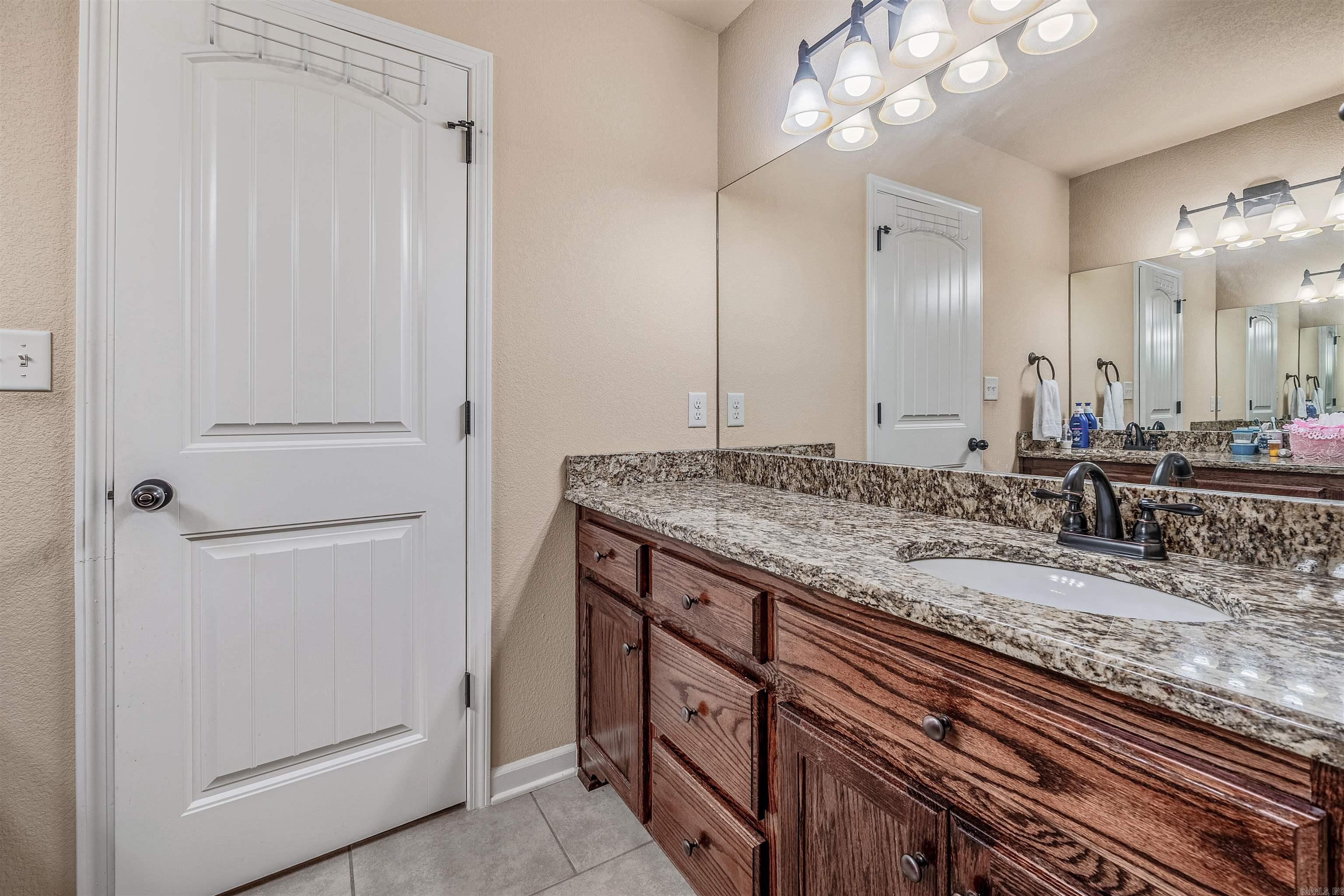1074  Skyline  Alexander, AR
