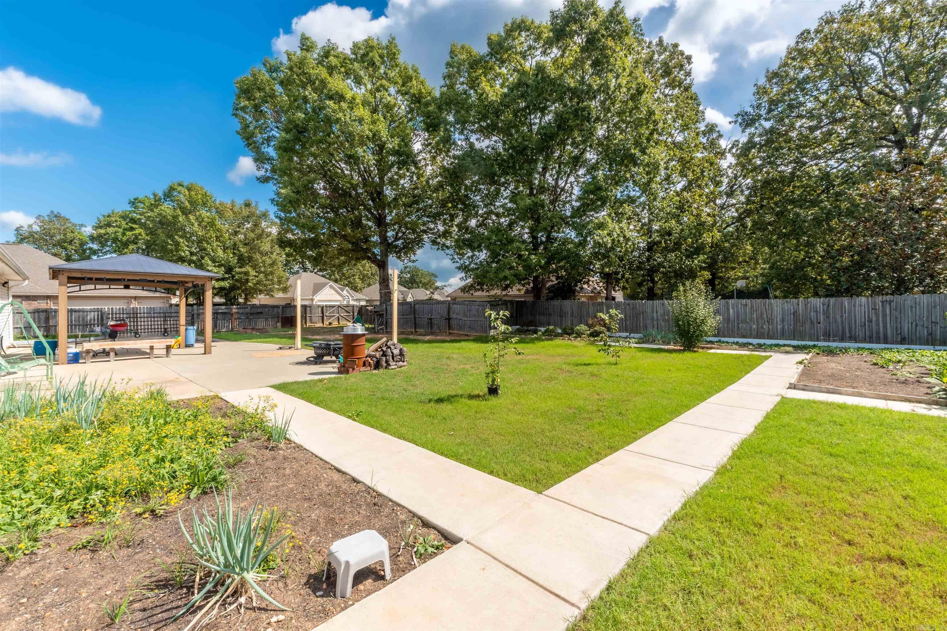 1074  Skyline  Alexander, AR