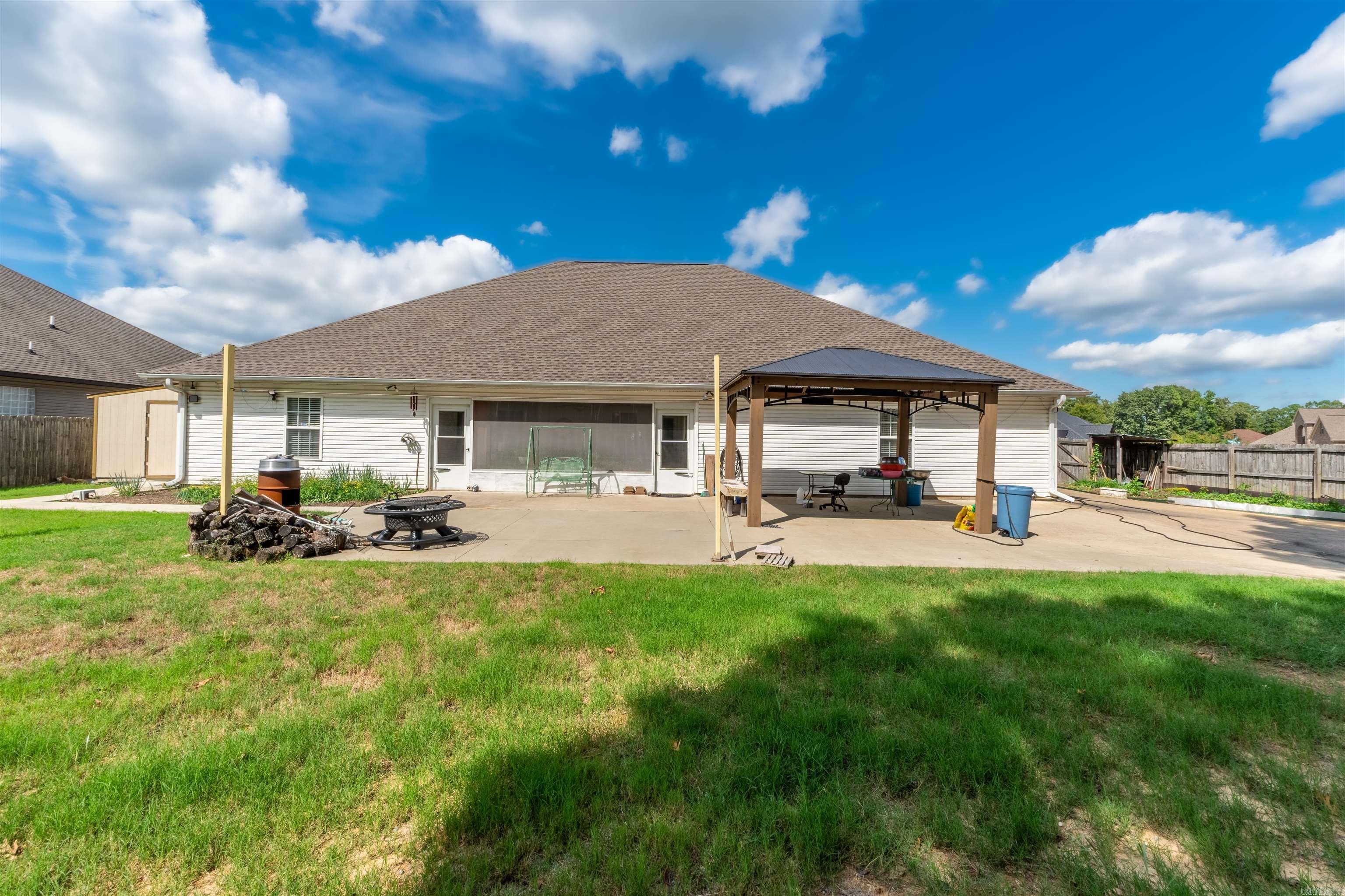 1074  Skyline  Alexander, AR