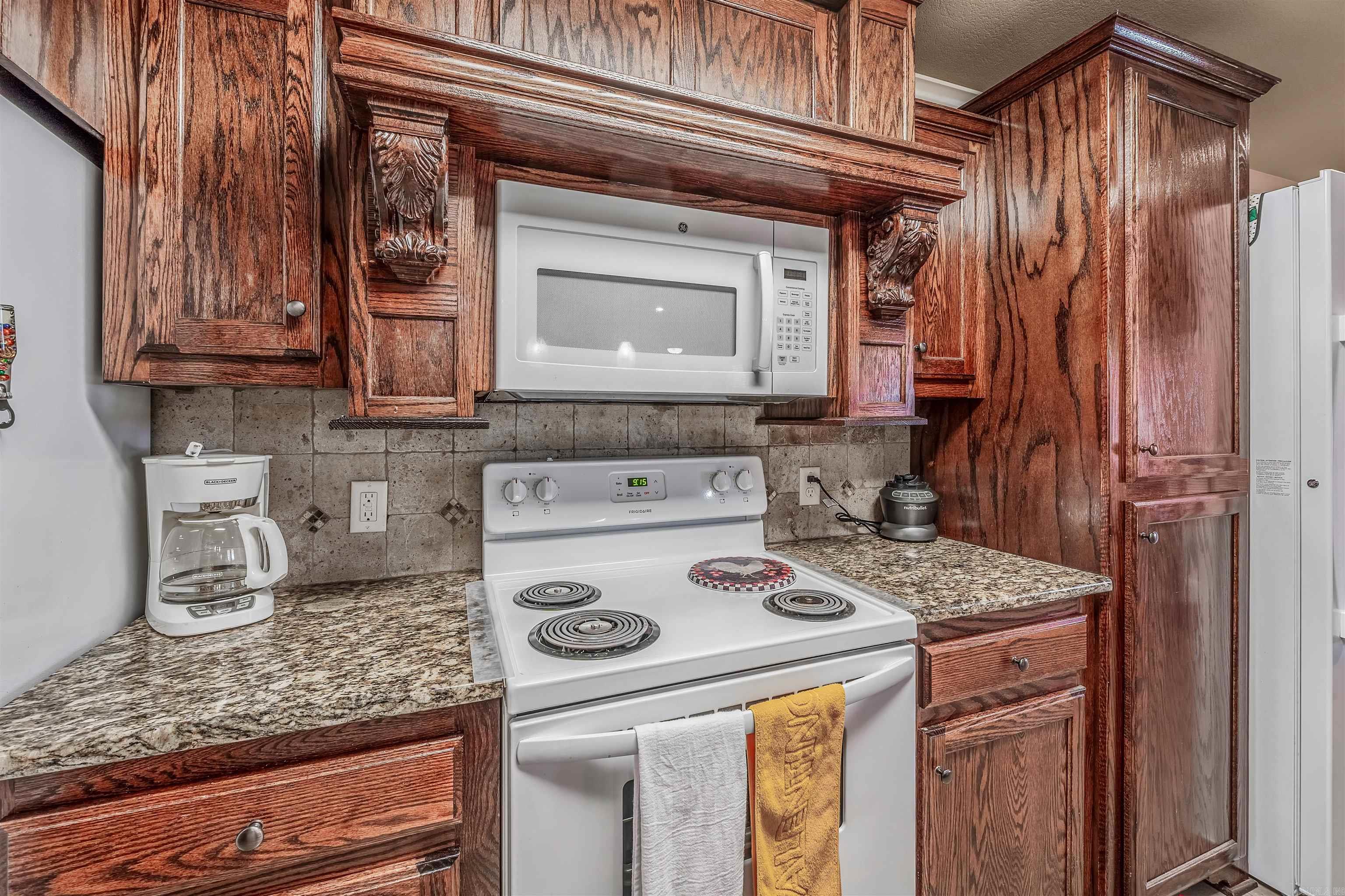 1074  Skyline  Alexander, AR
