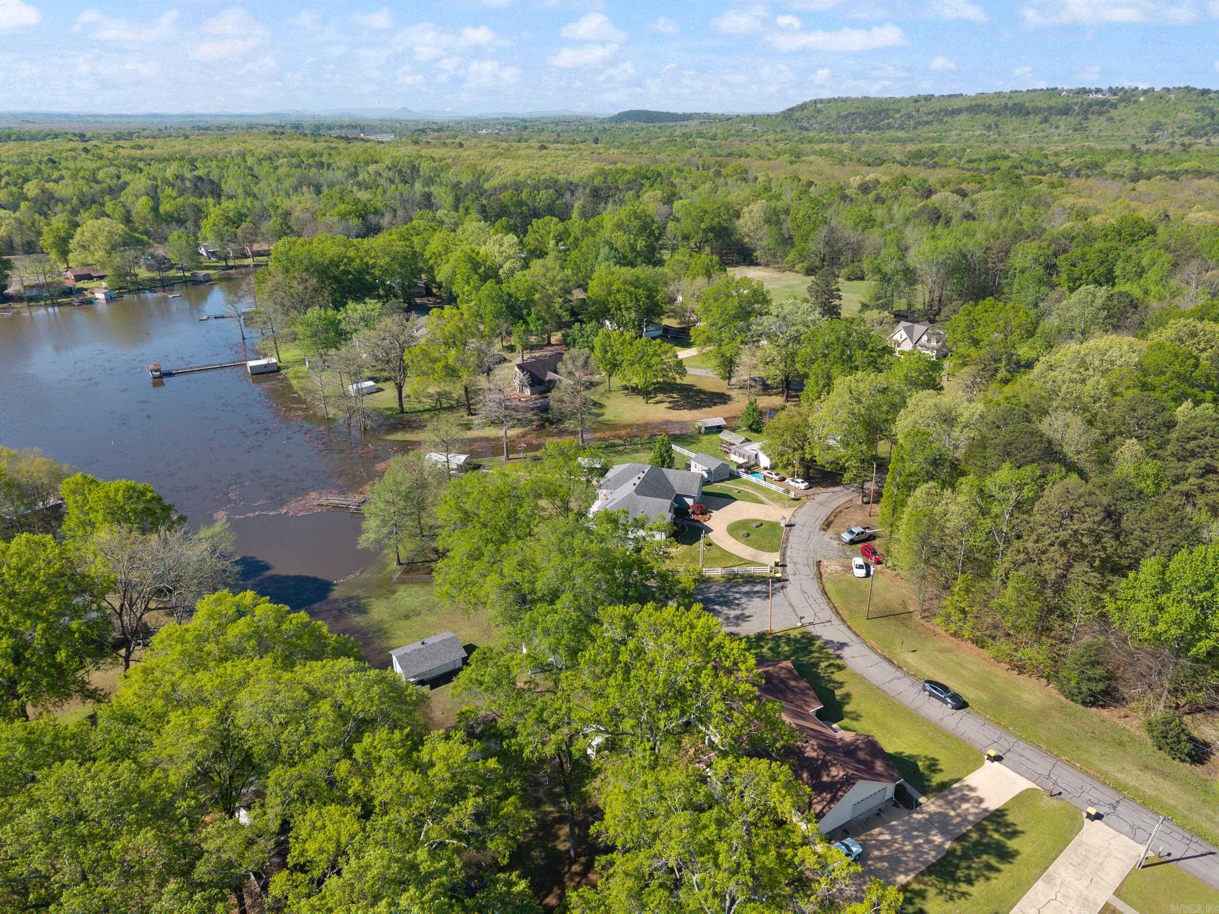 40  Roberts  Mayflower, AR