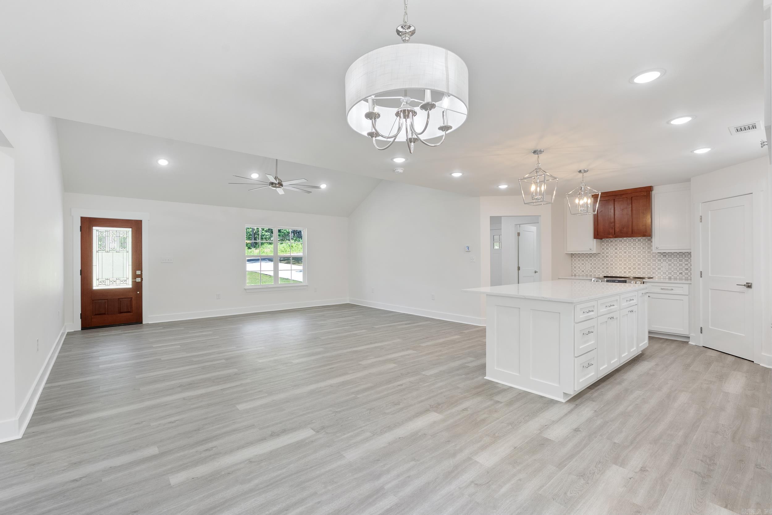 9  Pine Mountain Drive  Conway, AR