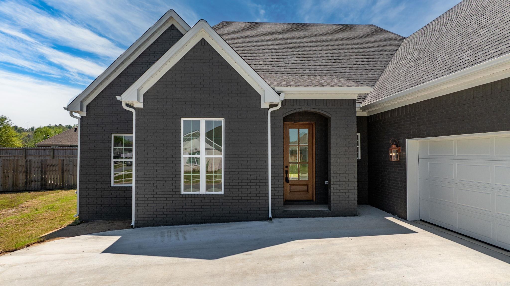 2305  Bridgegate Dr  Conway, AR