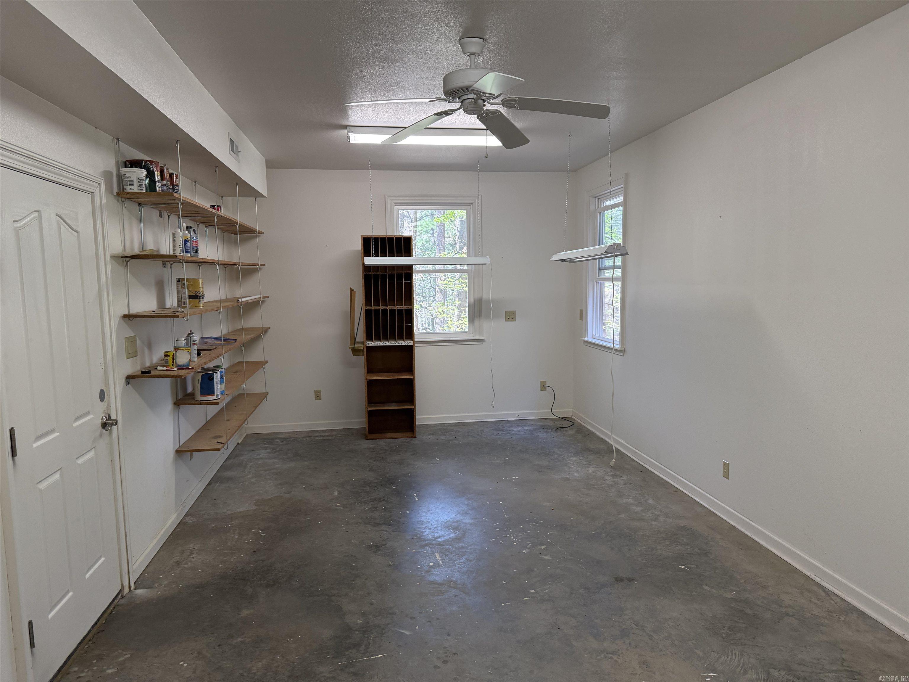 233  Rock Hill  Fairfield Bay, AR