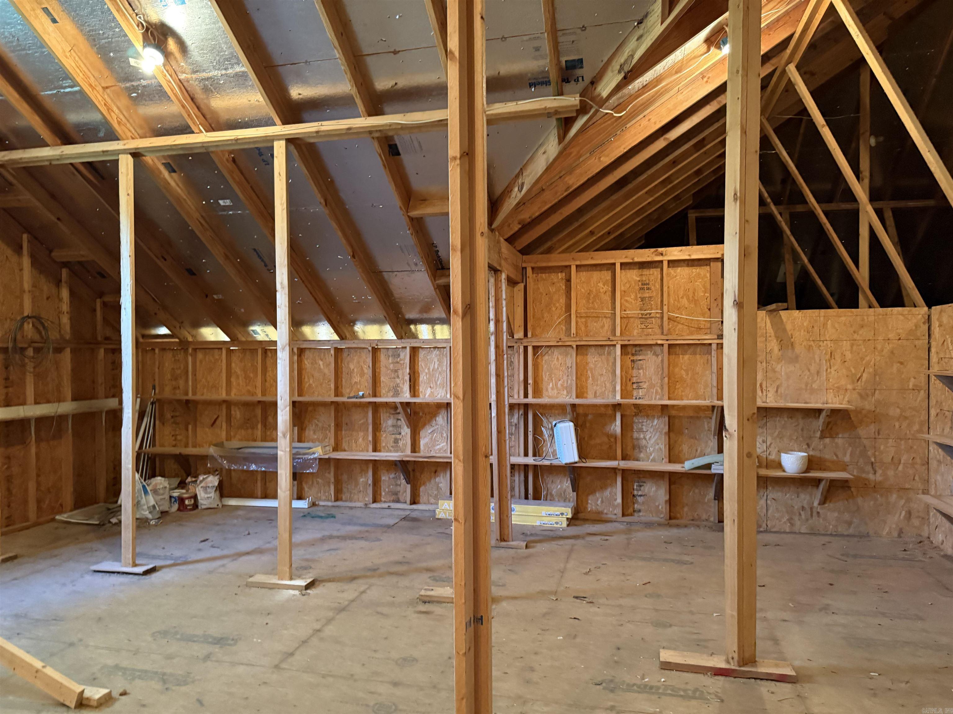 233  Rock Hill  Fairfield Bay, AR