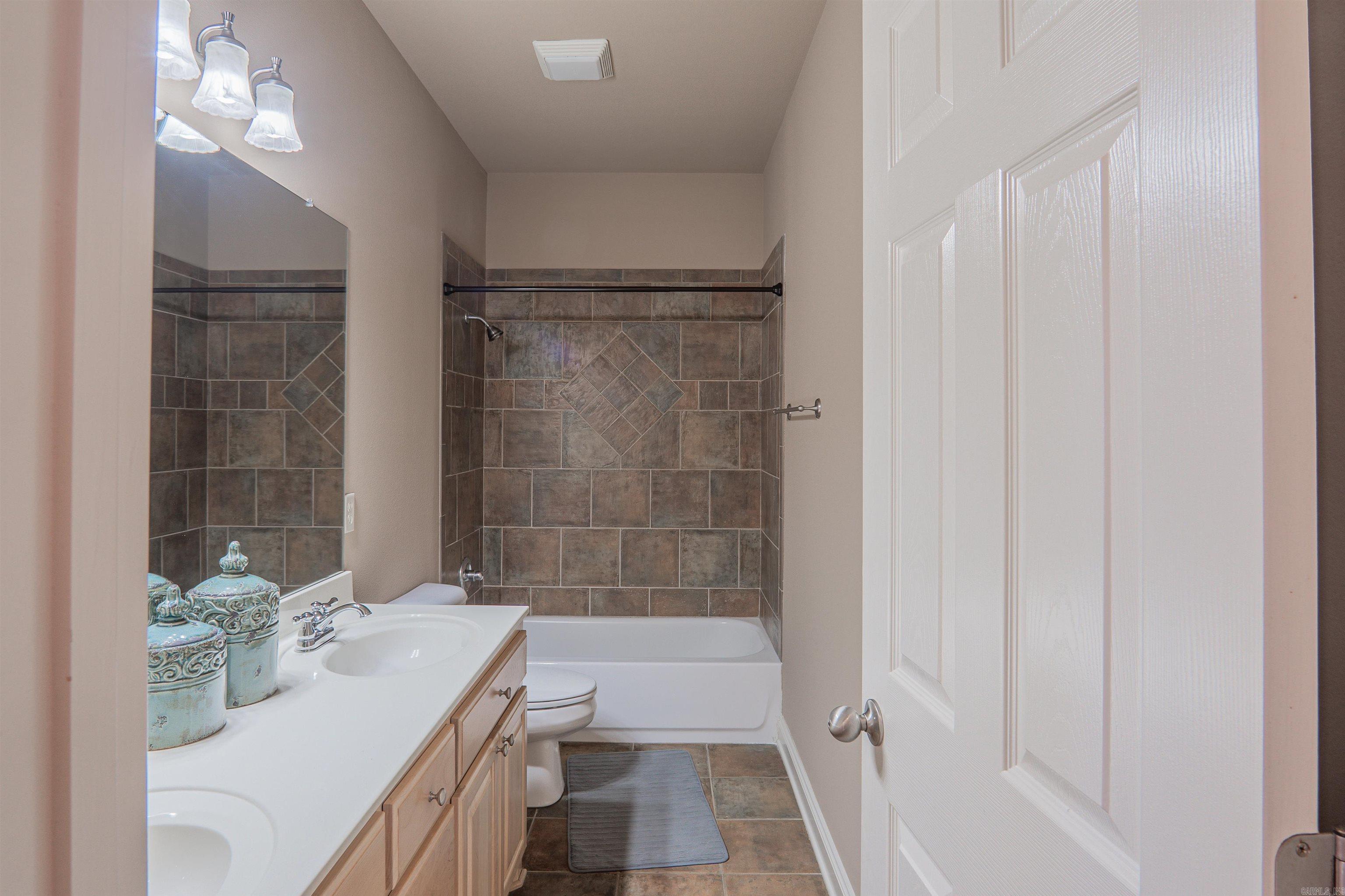 813  Cascade Dr  Cabot, AR